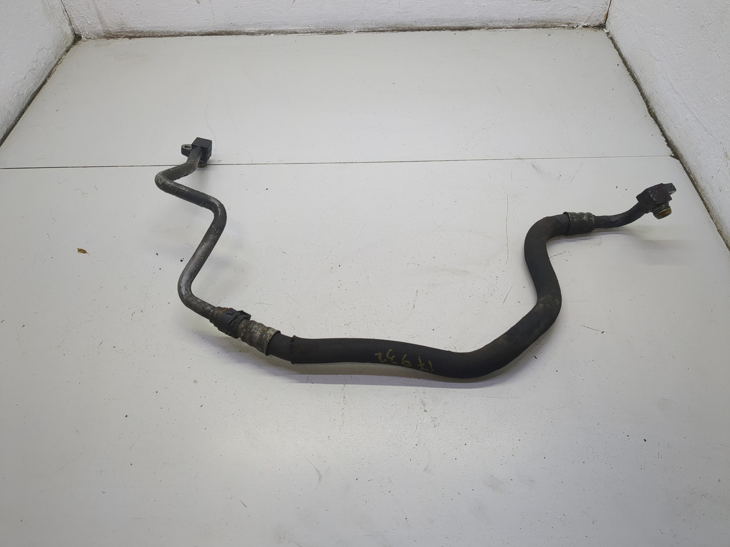 Трубка масляная