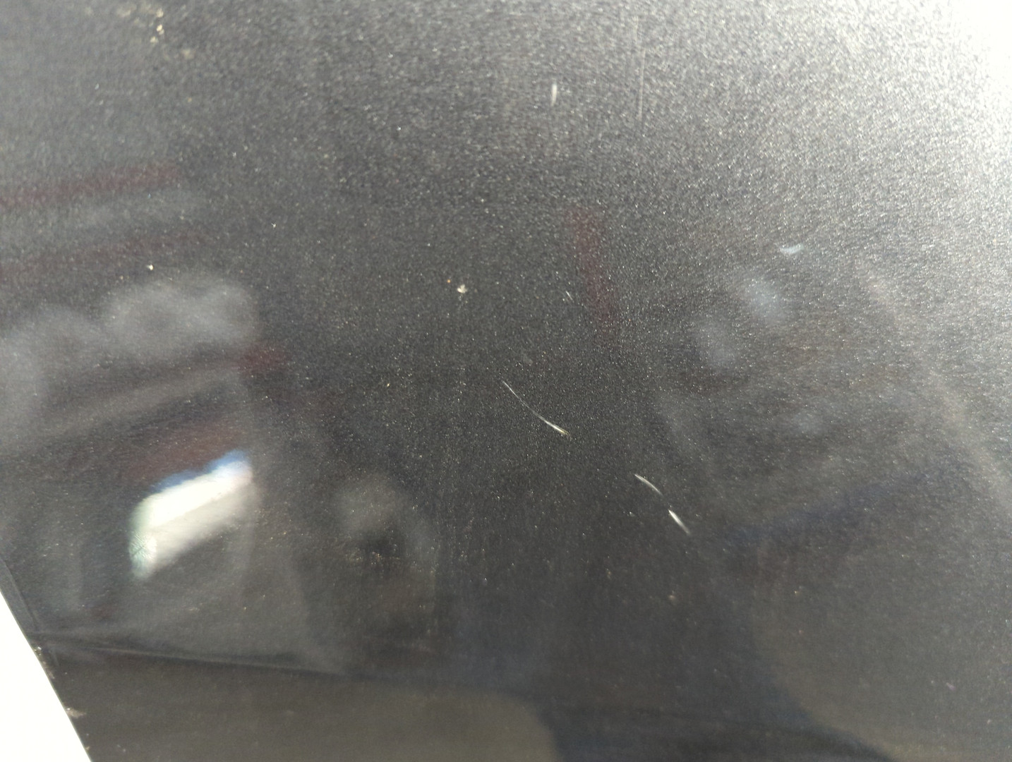 Крыло переднее правое