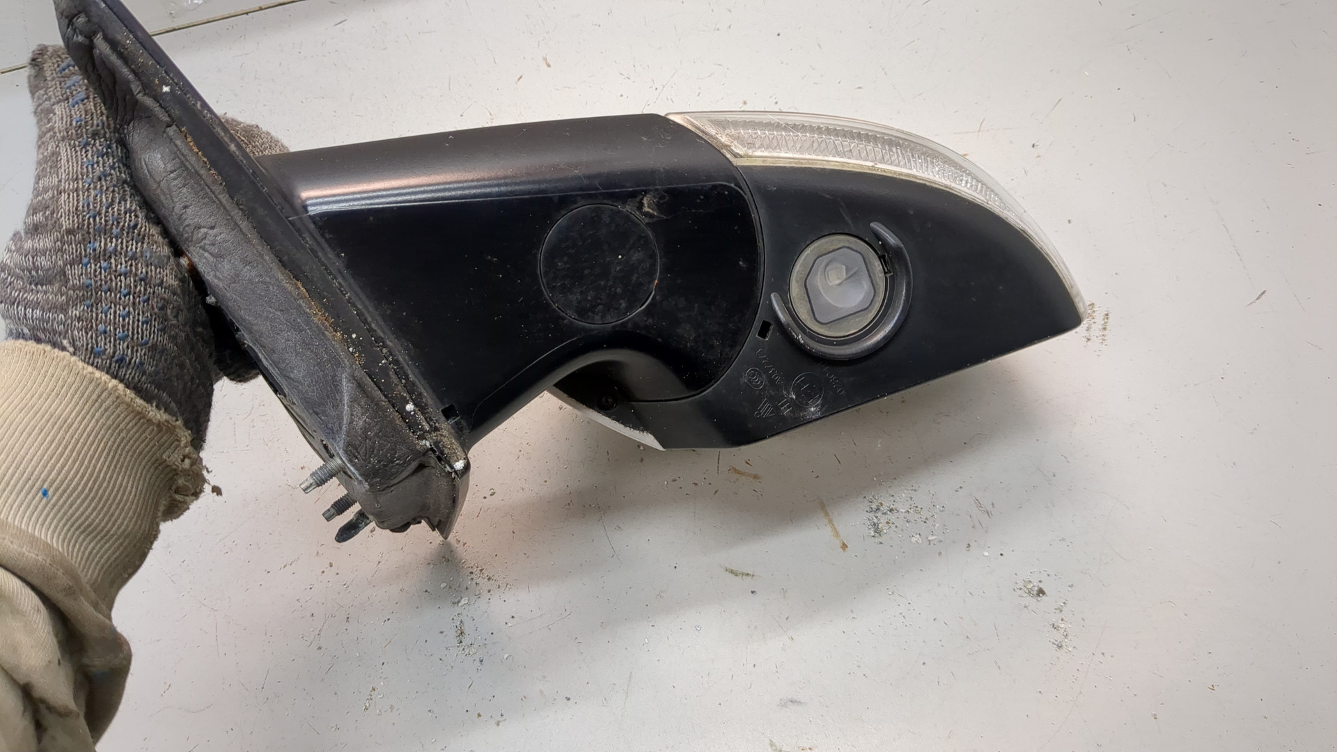 Зеркало левое электрическое