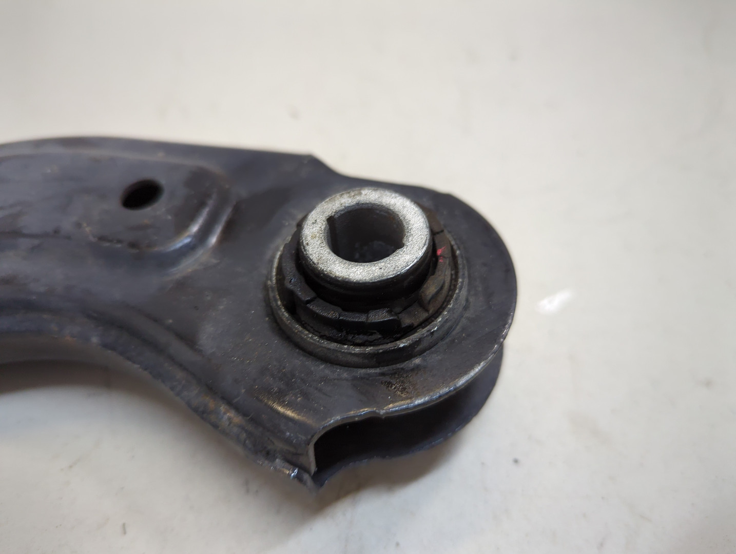 Рычаг задний