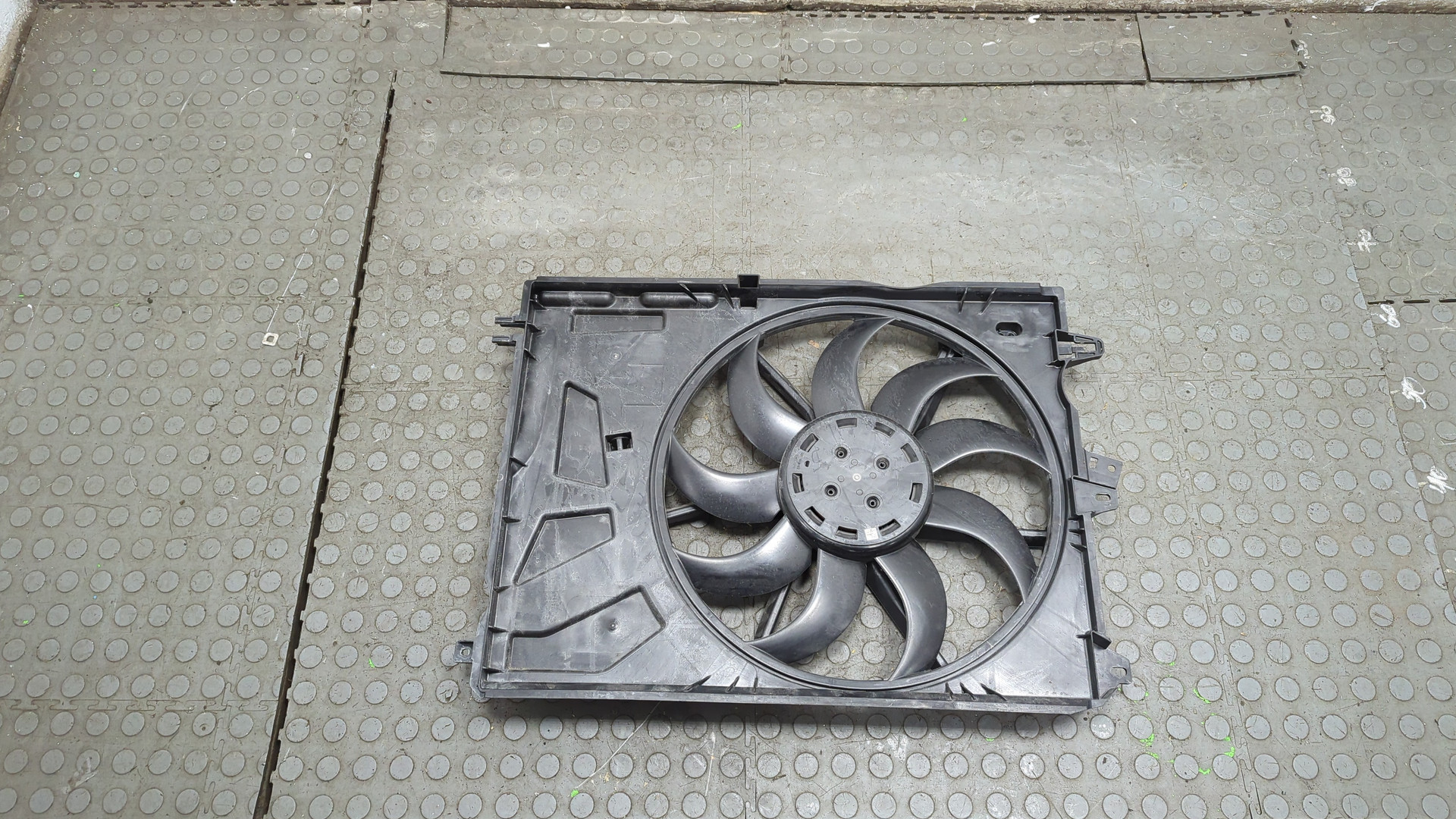 Вентилятор радиатора