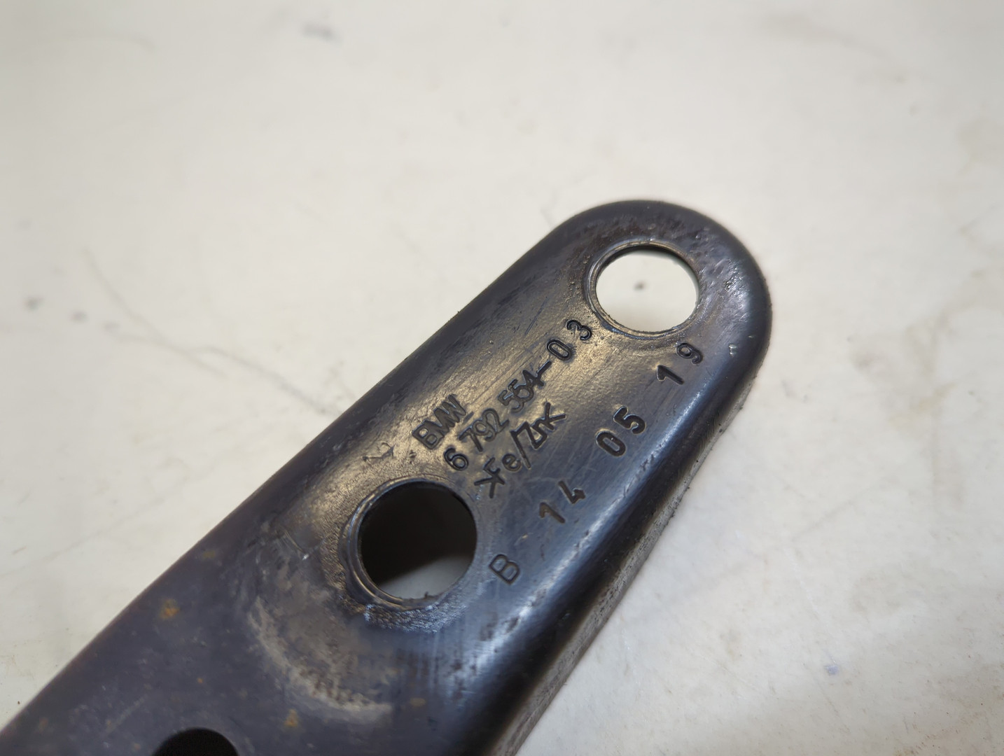 Кронштейн передней балки