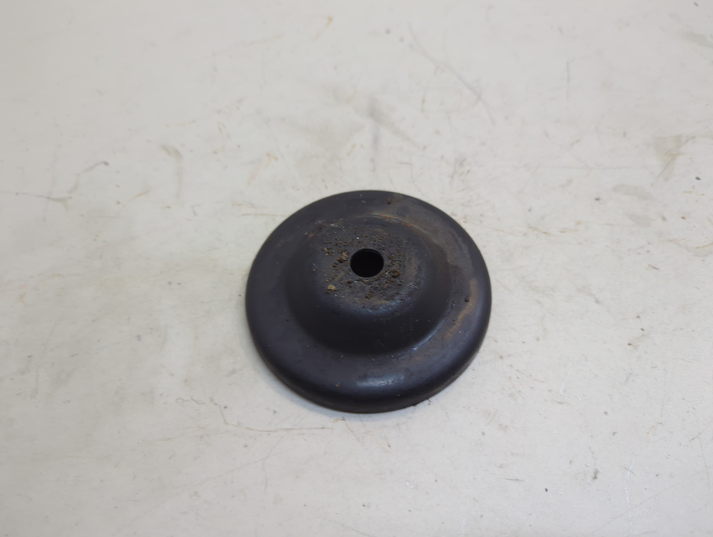 Кронштейн передней балки