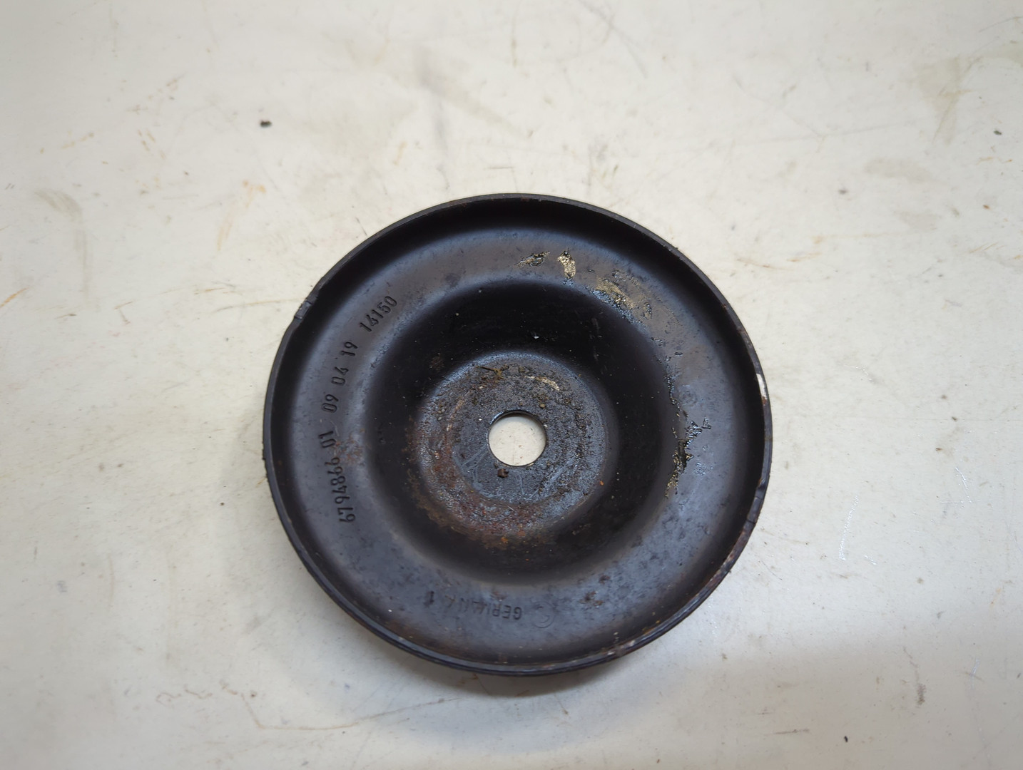 Кронштейн передней балки