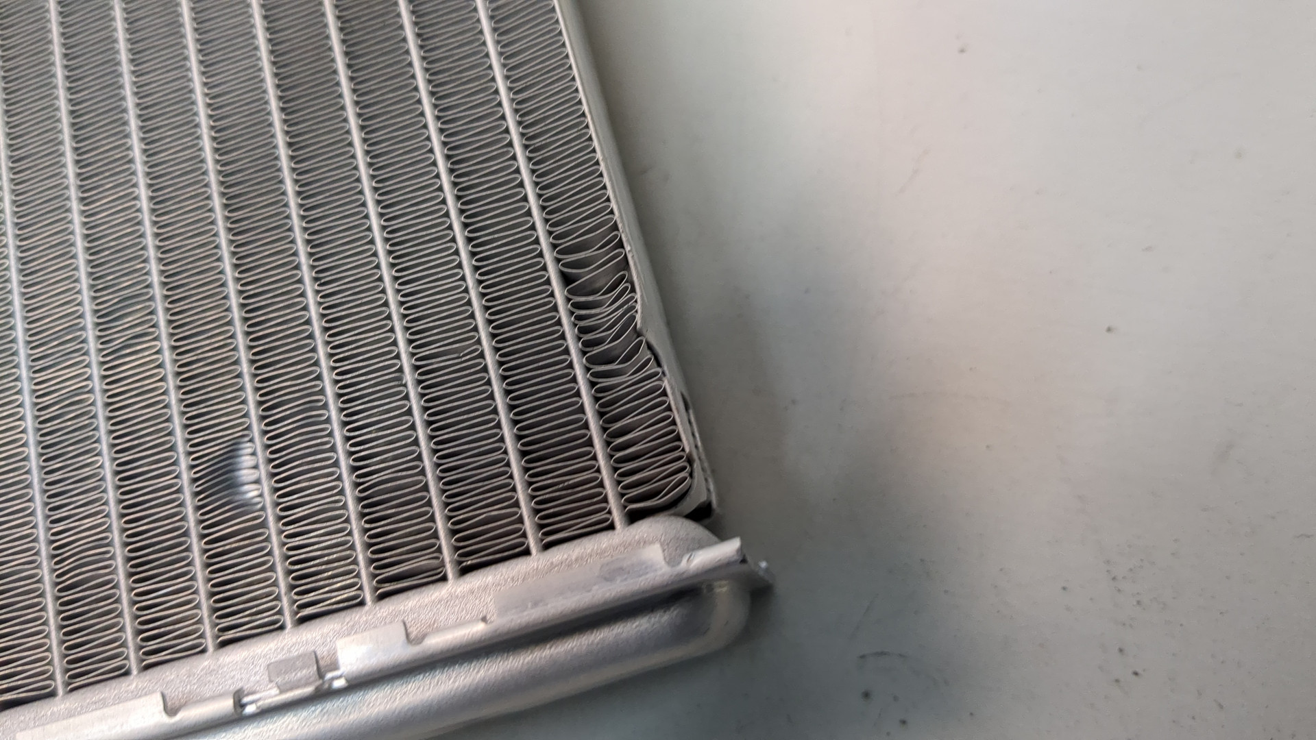 Радиатор отопителя