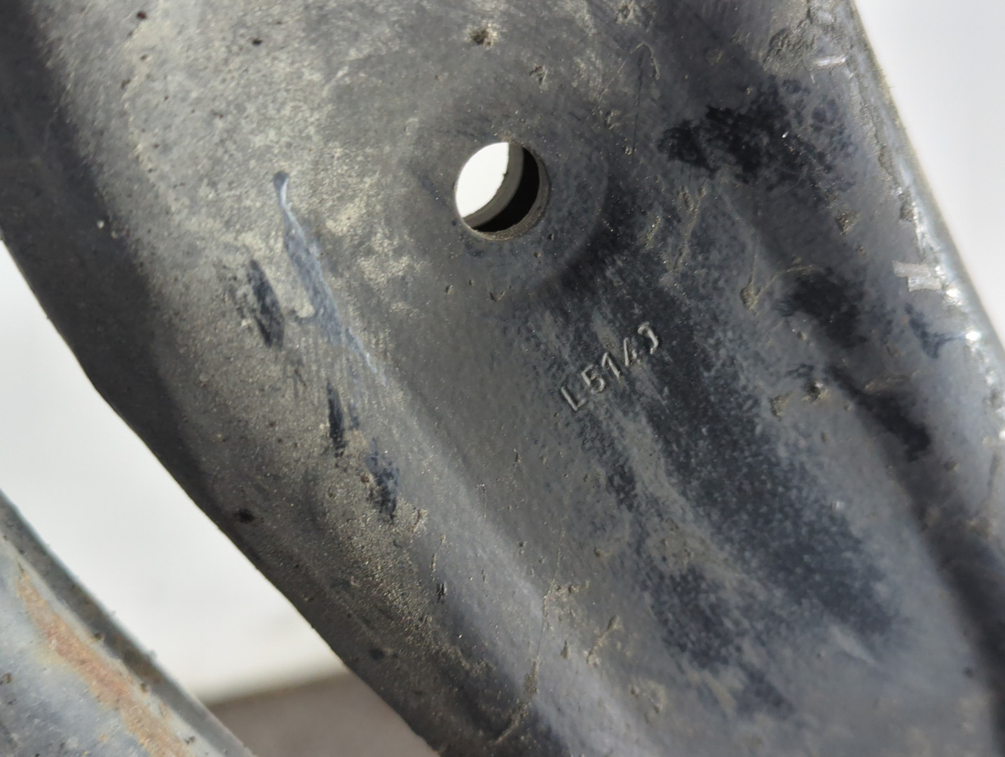 Балка подмоторная