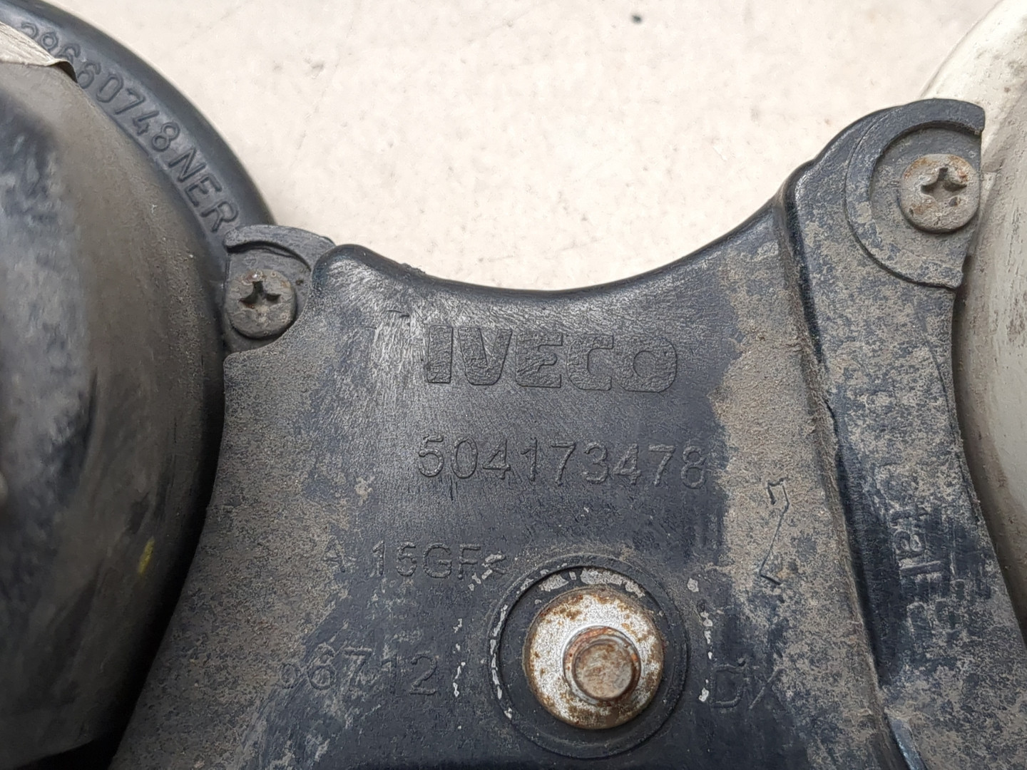 Фара противотуманная правая