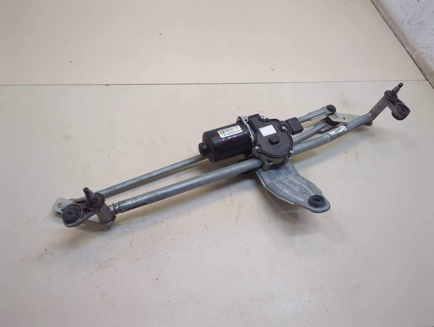 Трапеция стеклоочистителей