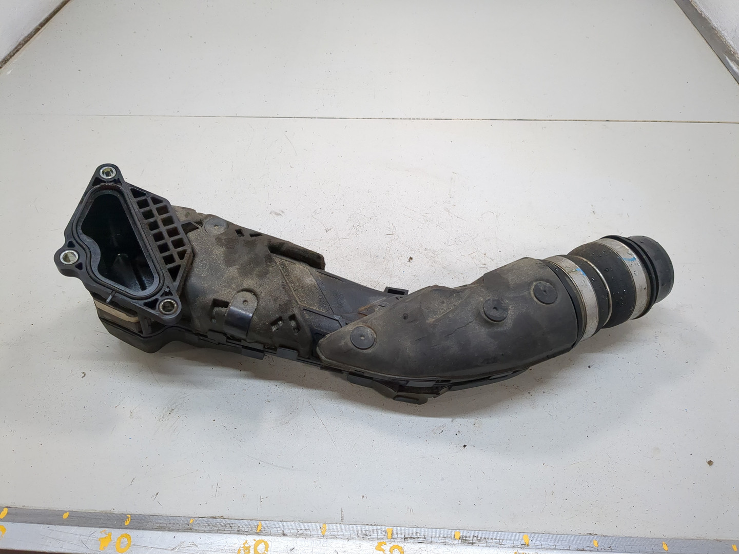 Патрубок интеркулера