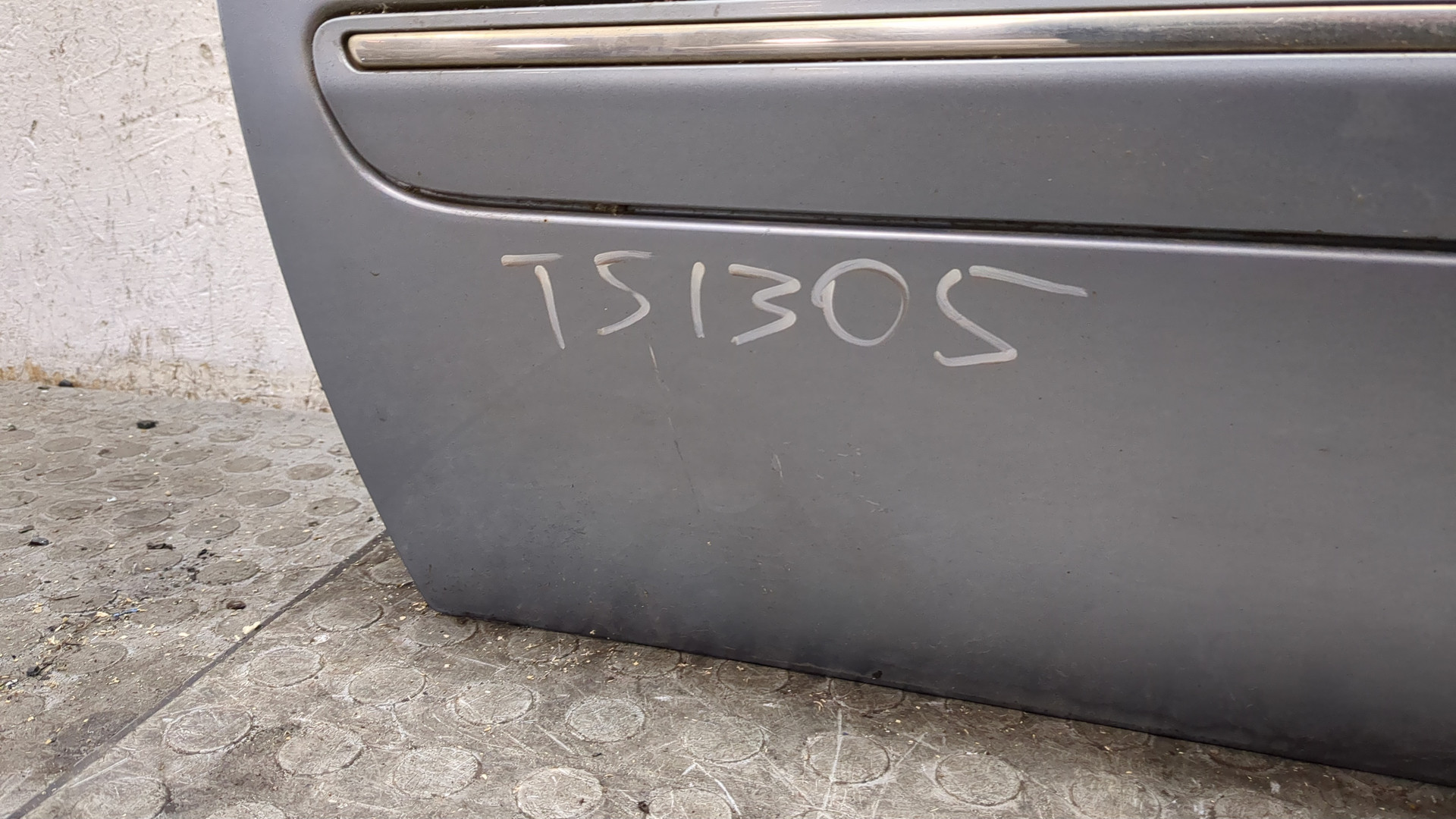 Дверь передняя левая