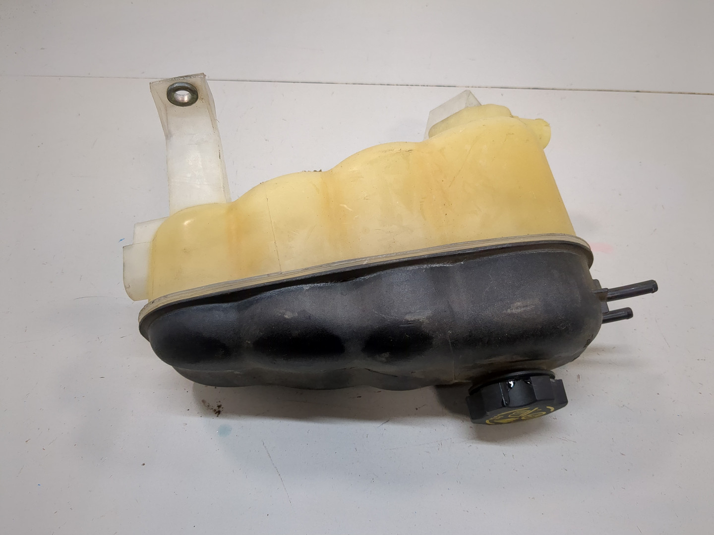 Бачок расширительный