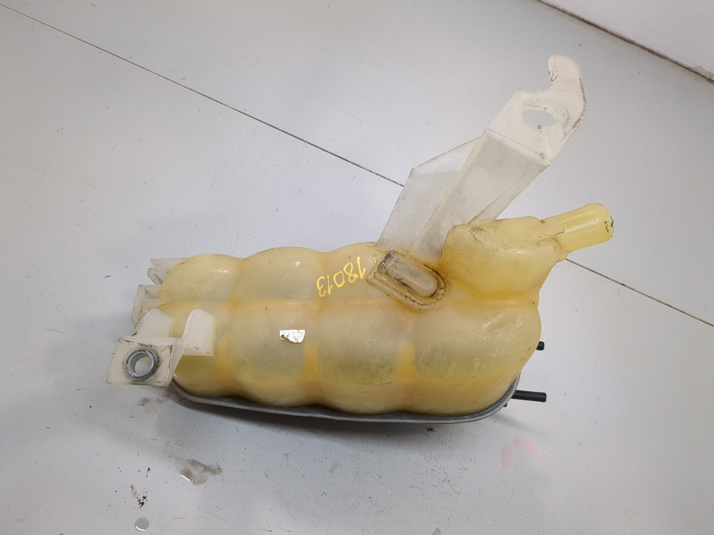 Бачок расширительный