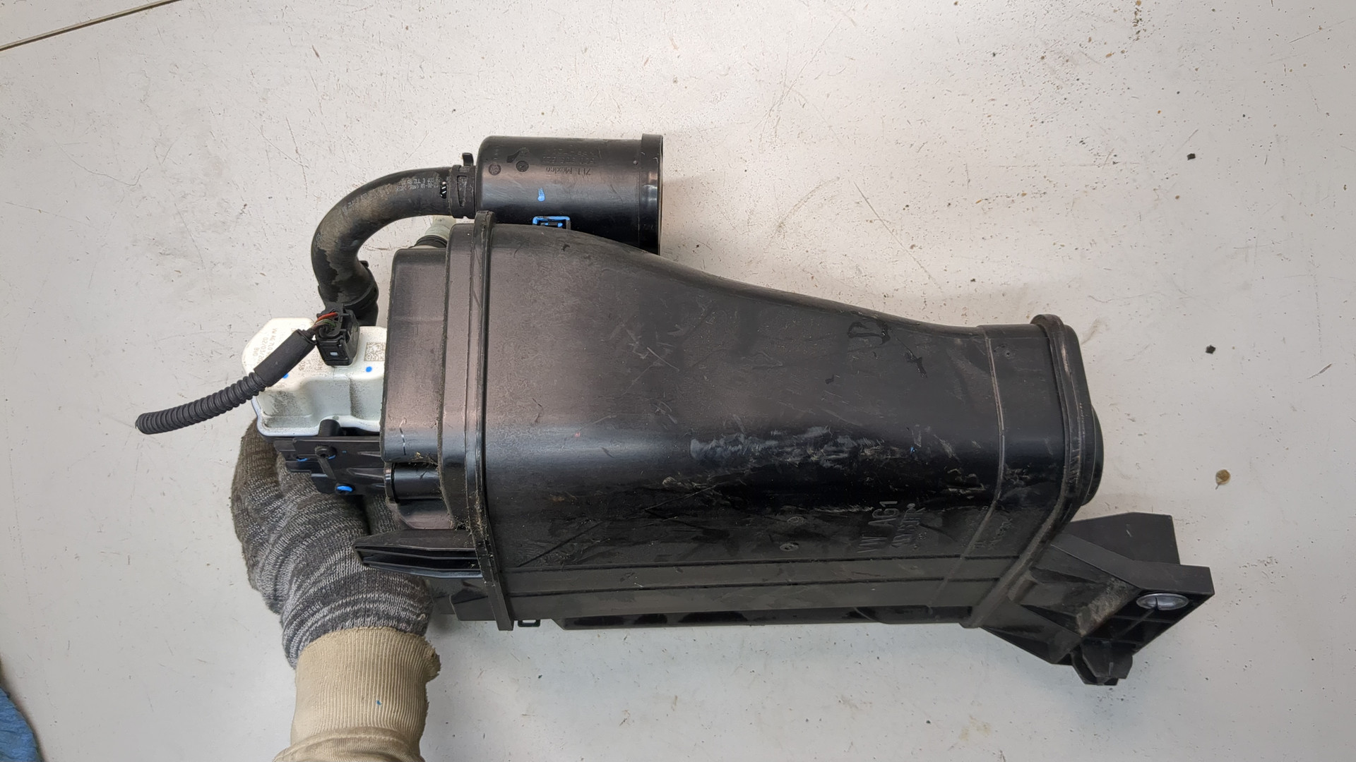 Абсорбер (фильтр угольный)