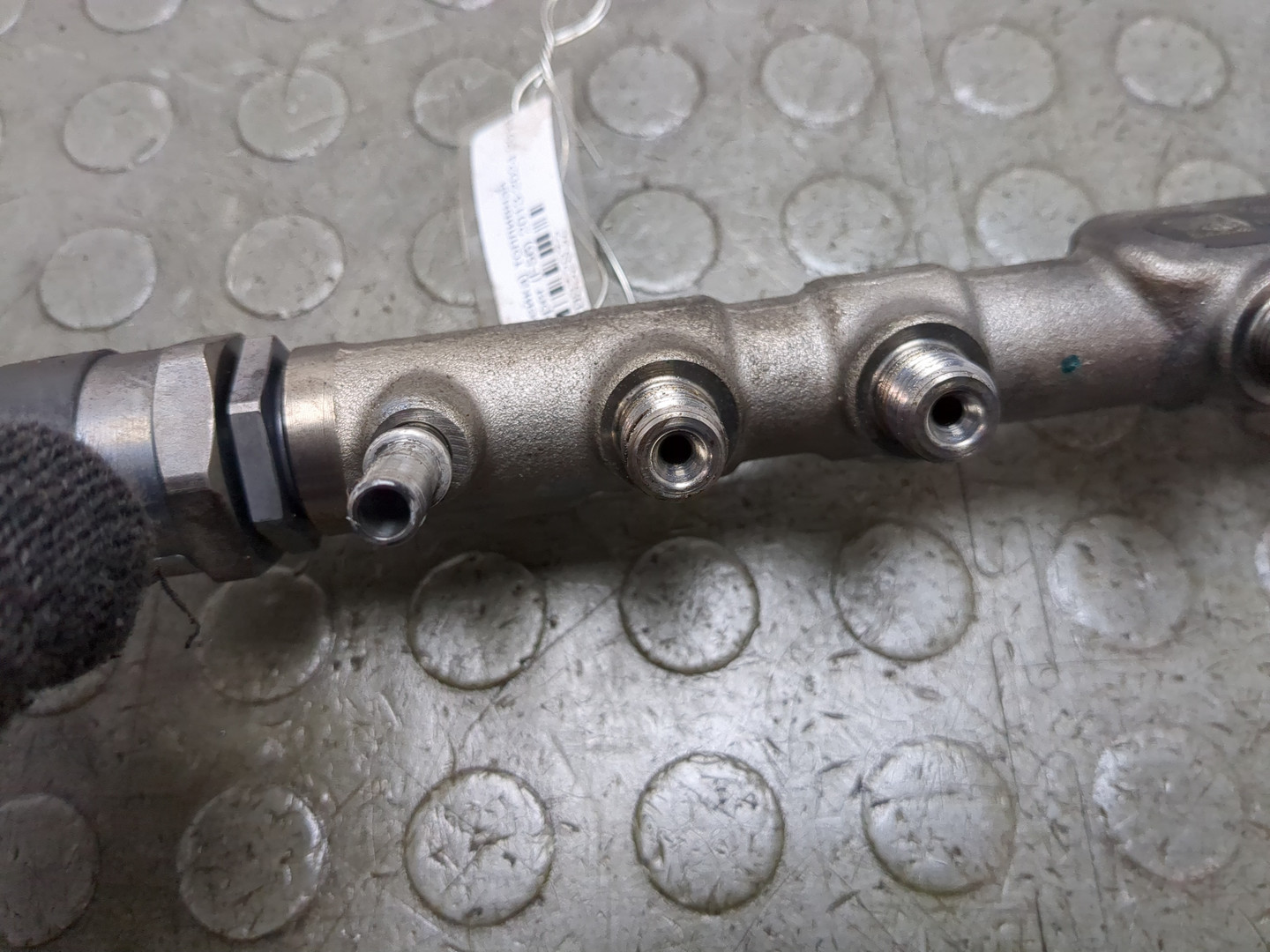 Рейка топливная (рампа)