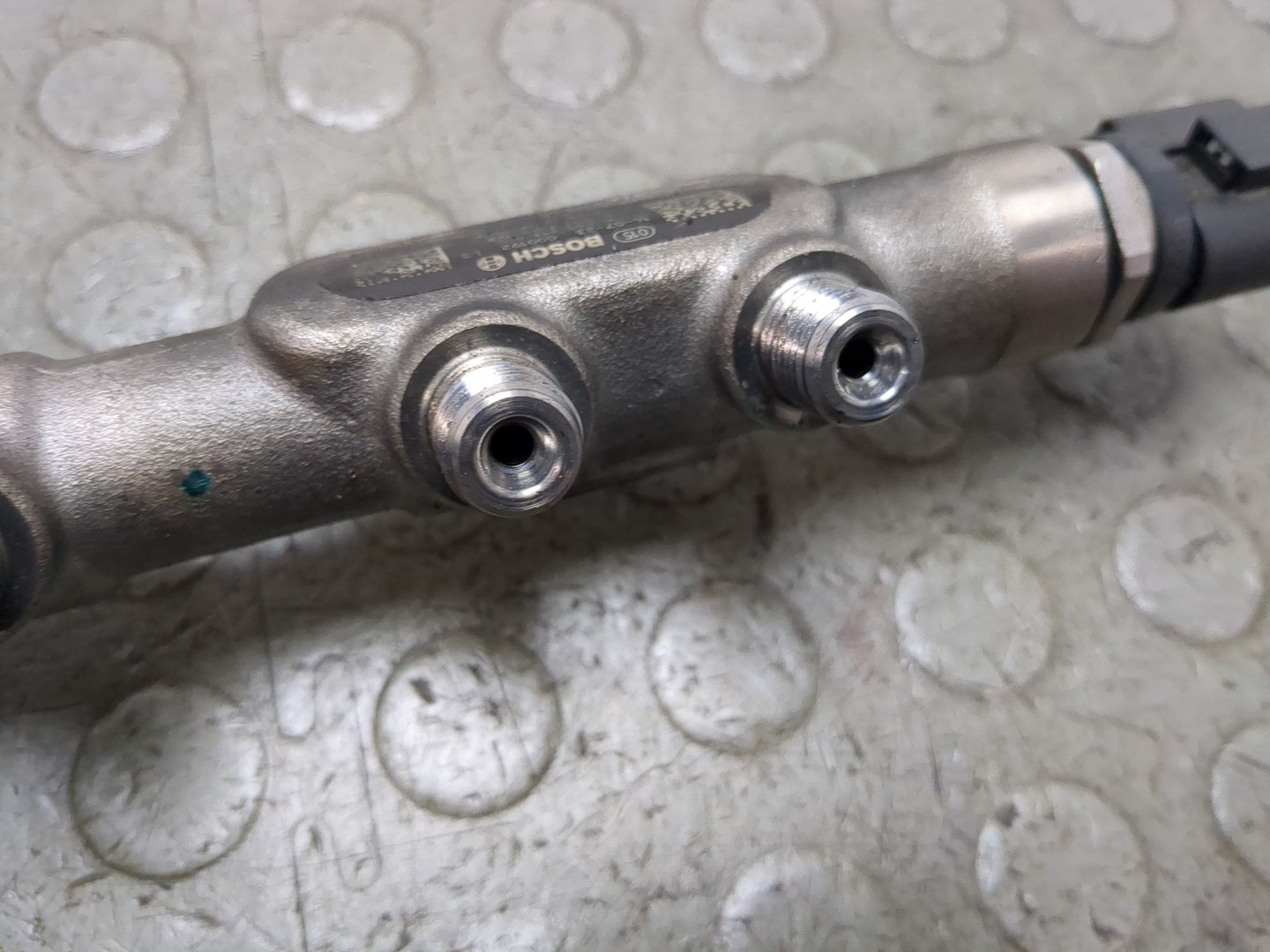 Рейка топливная (рампа)