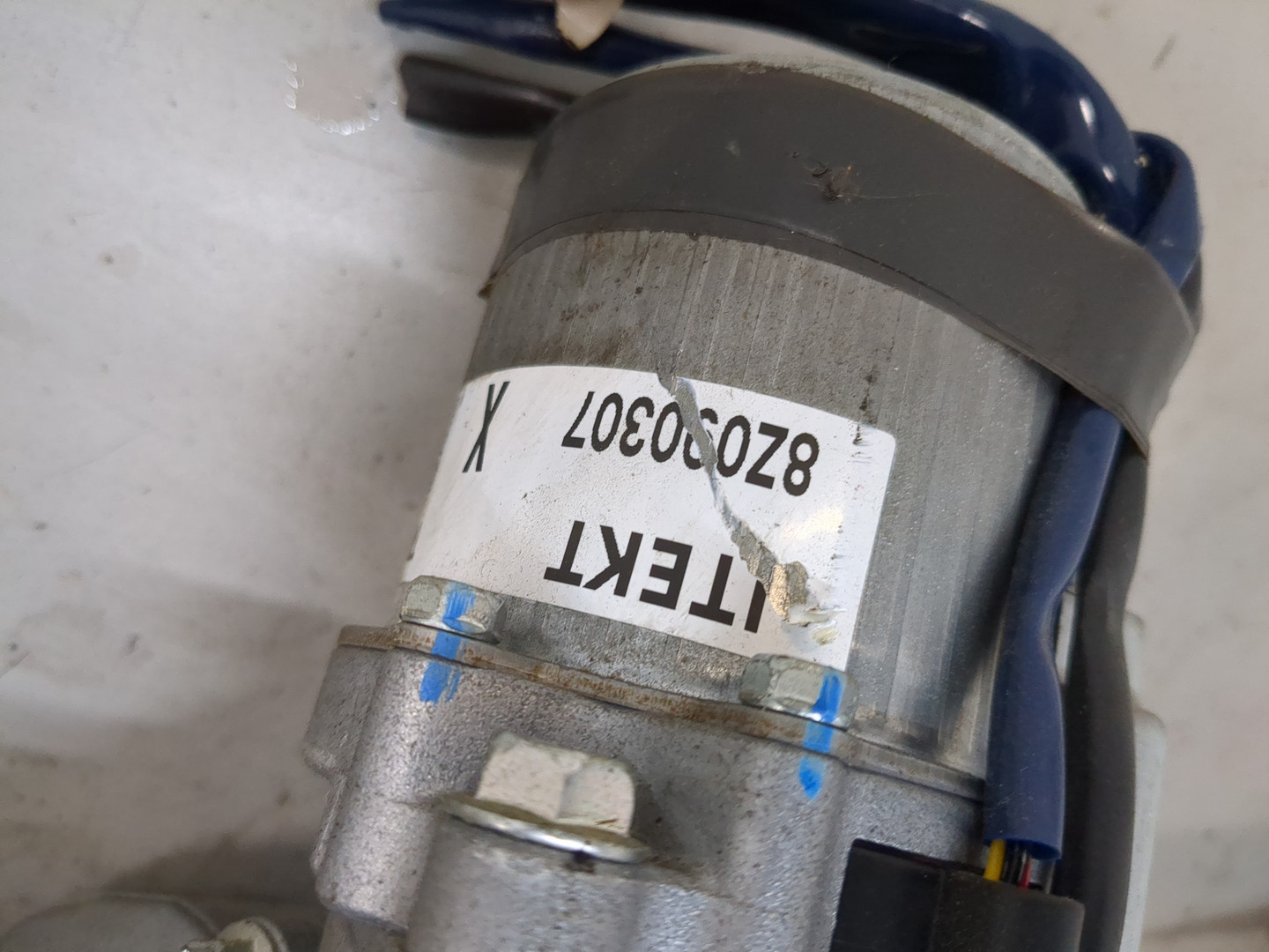 Серводвигатель рулевой рейки