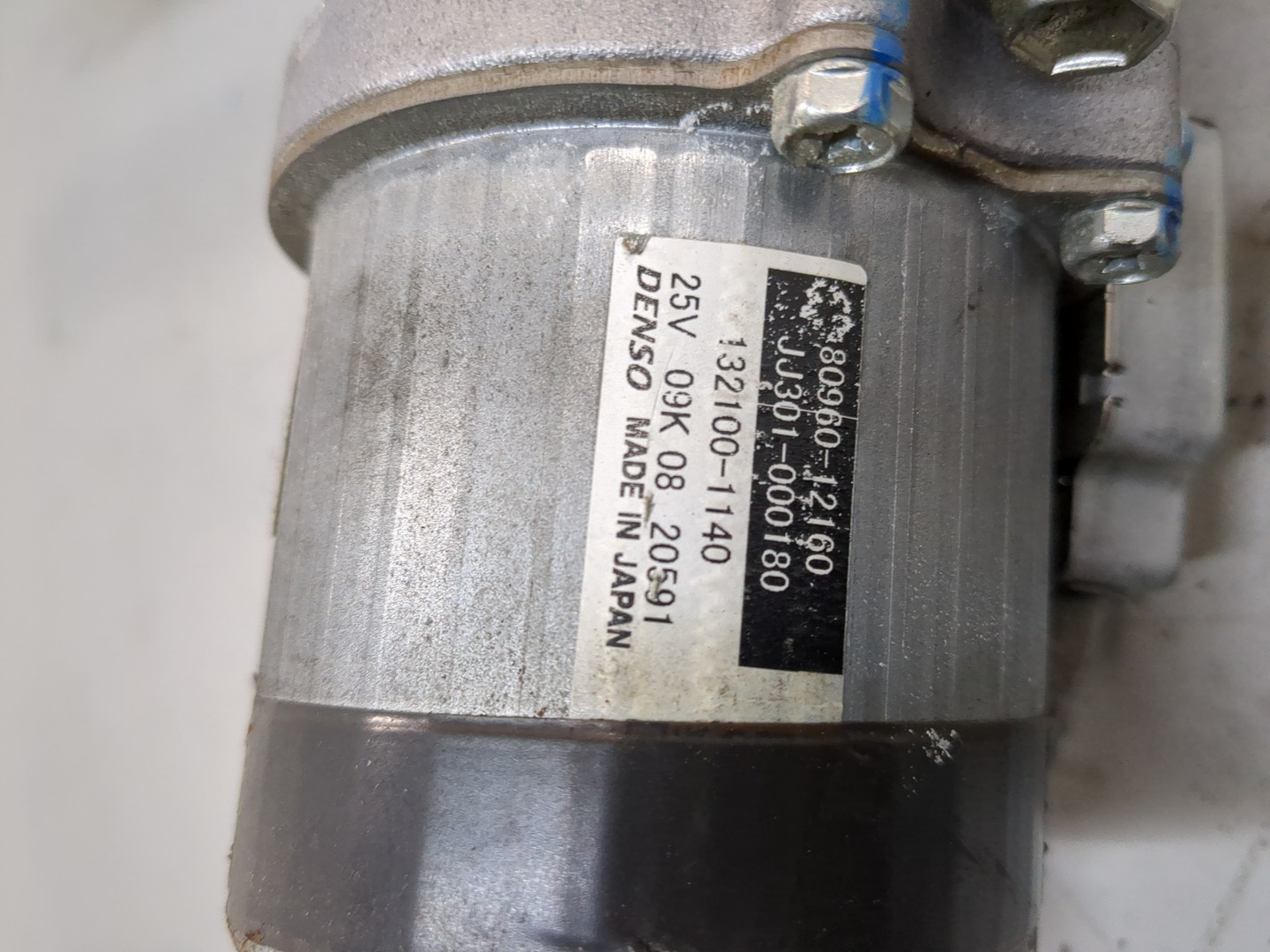 Серводвигатель рулевой рейки