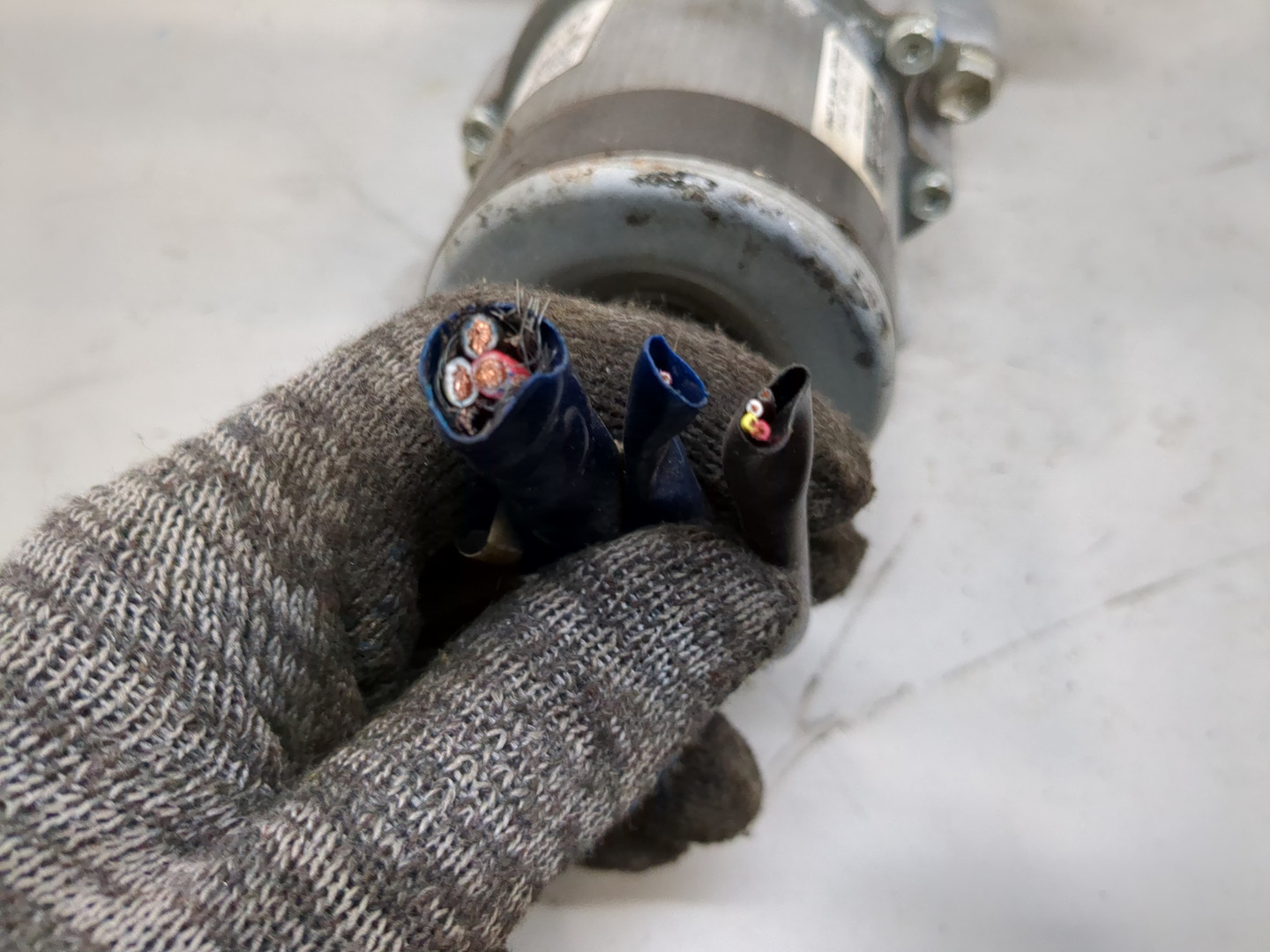 Серводвигатель рулевой рейки