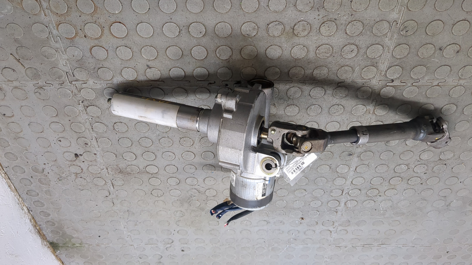 Серводвигатель рулевой рейки