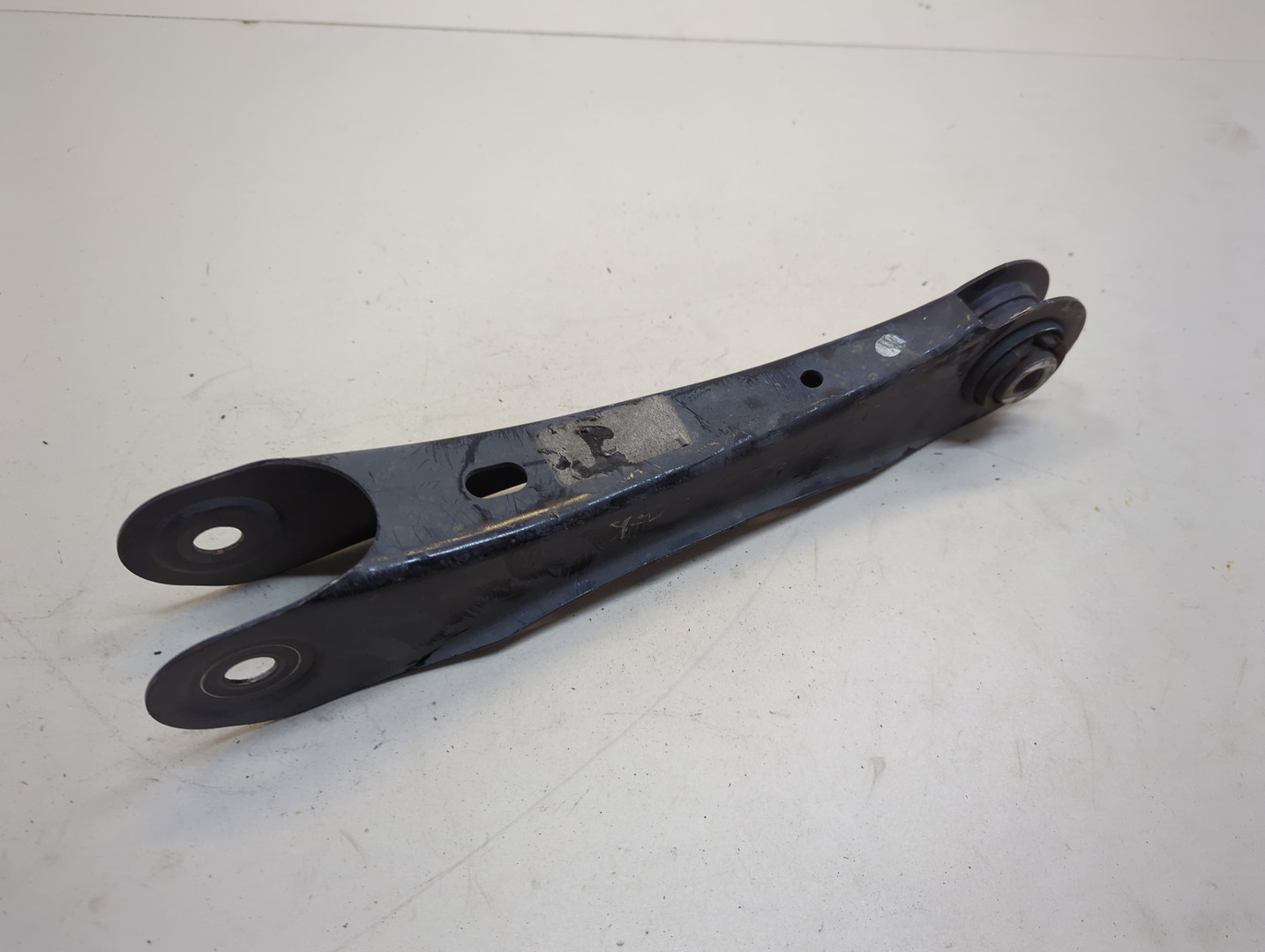 Рычаг задний