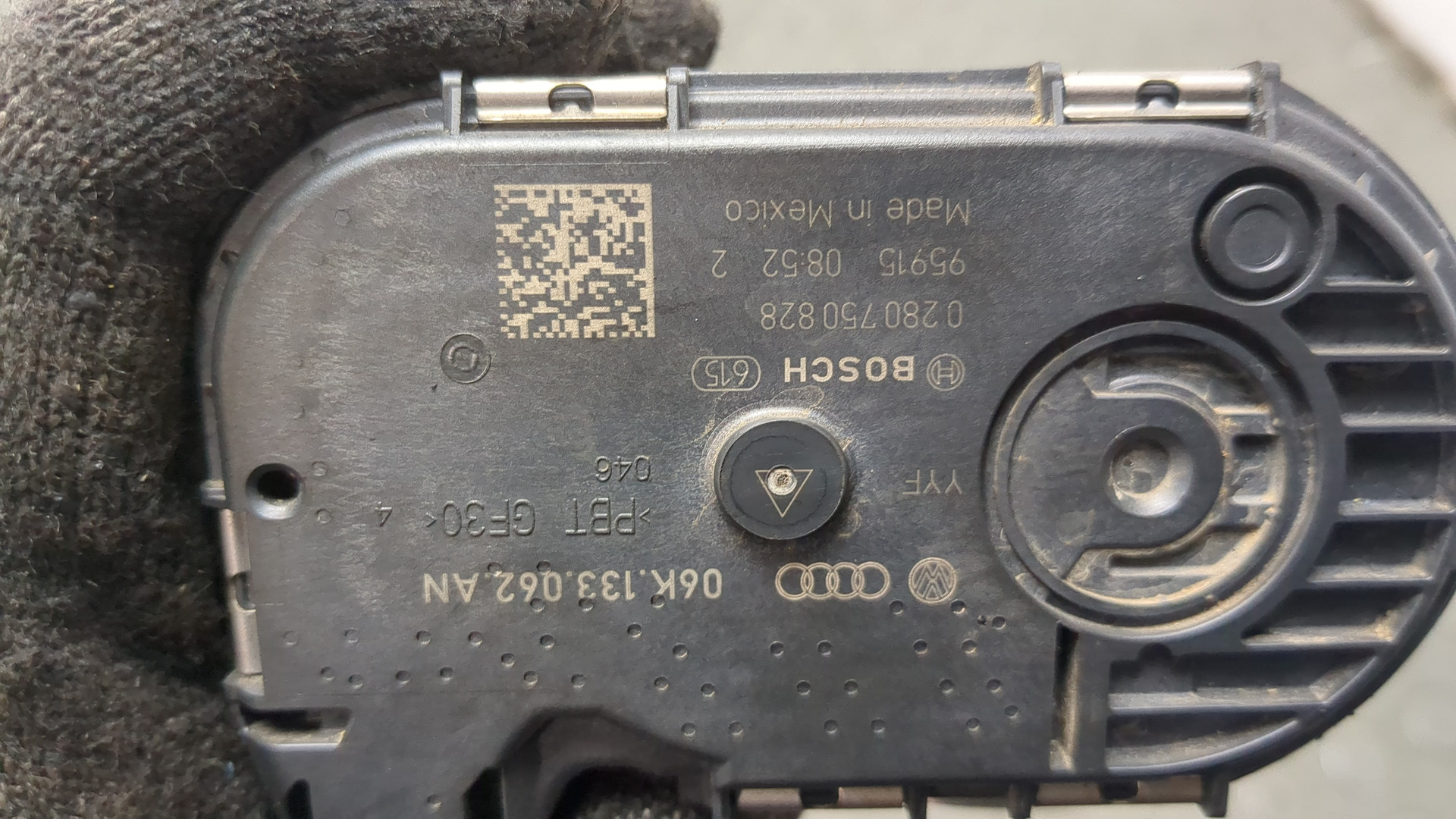 Заслонка дроссельная электрическая