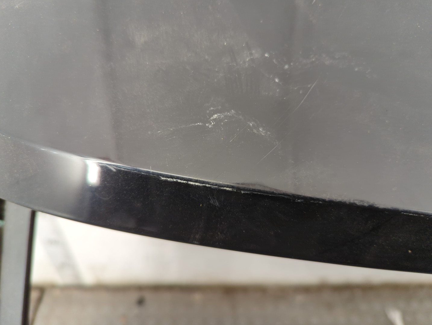 Дверь багажника