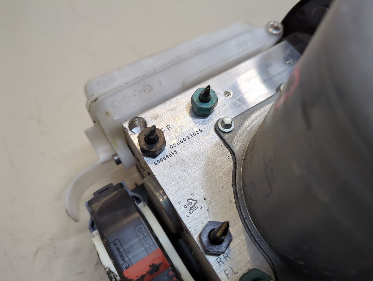 Цилиндр тормозной главный