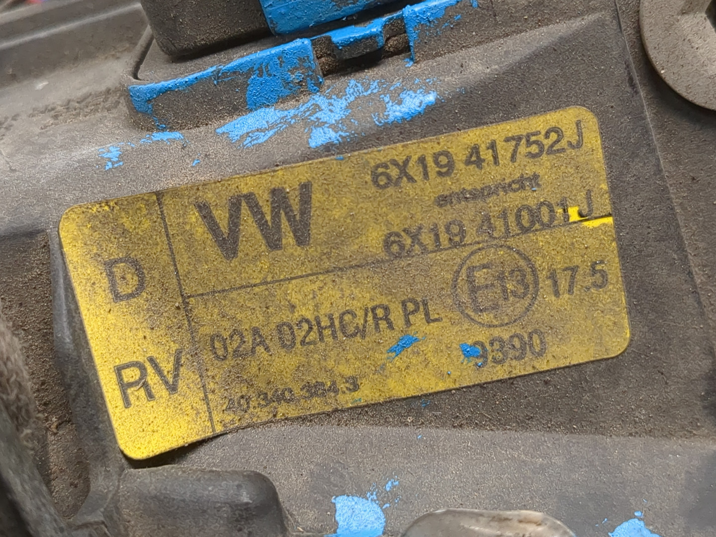 Фара правая