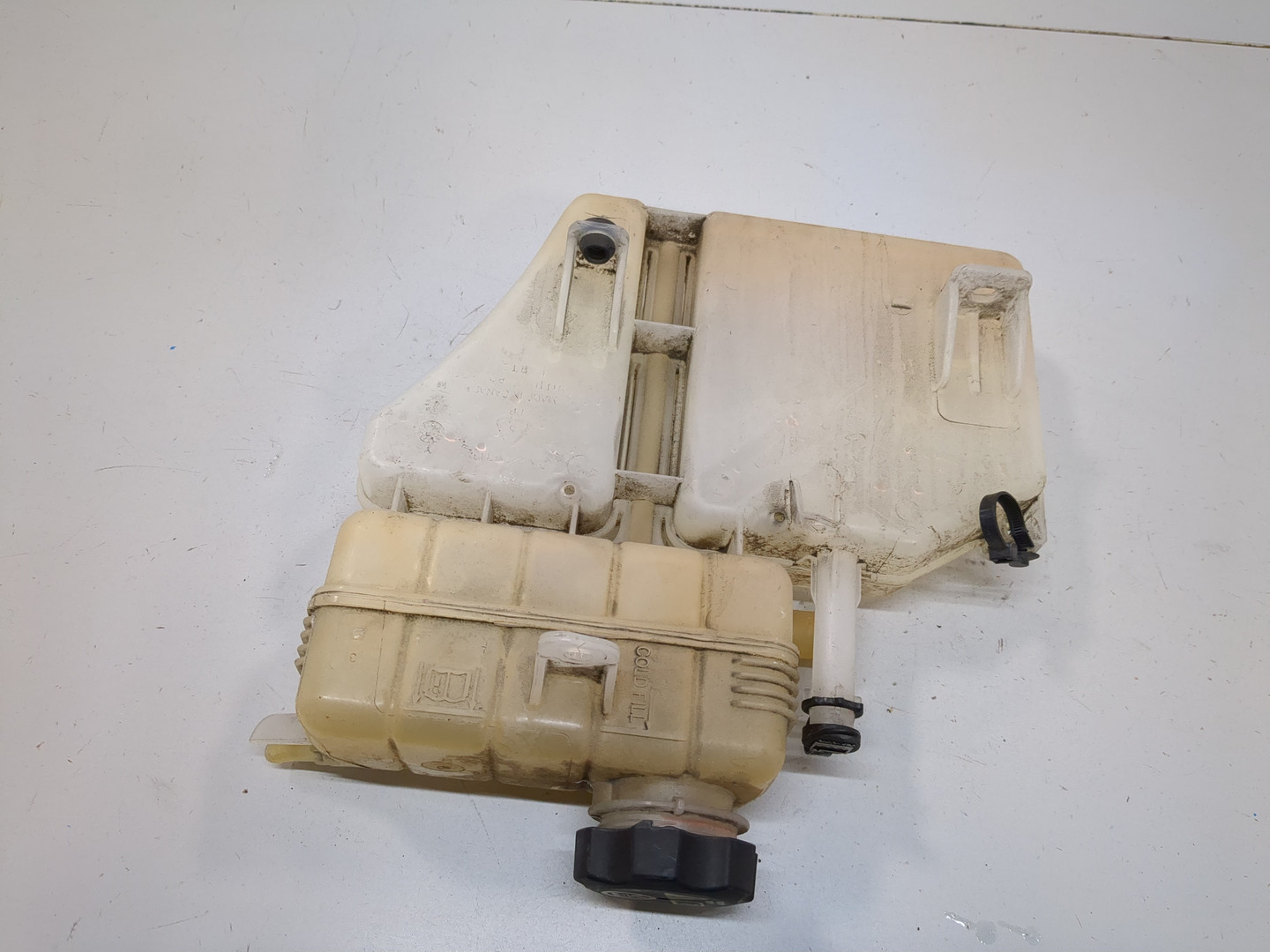 Бачок расширительный