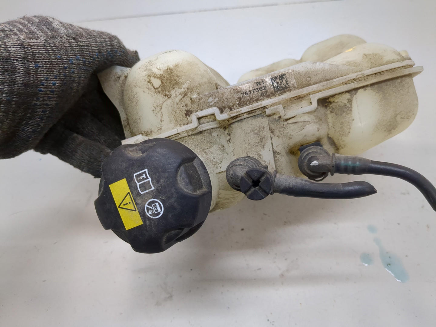 Бачок расширительный