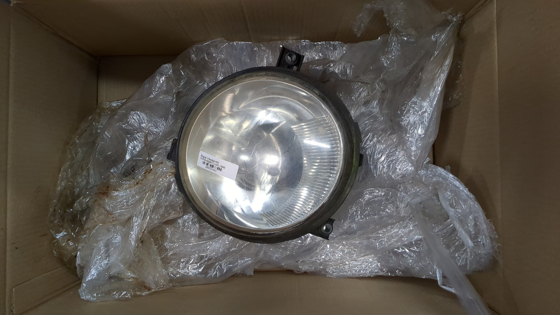 Фара правая