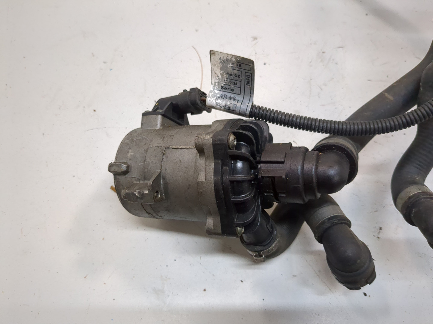 Насос водяной (помпа)