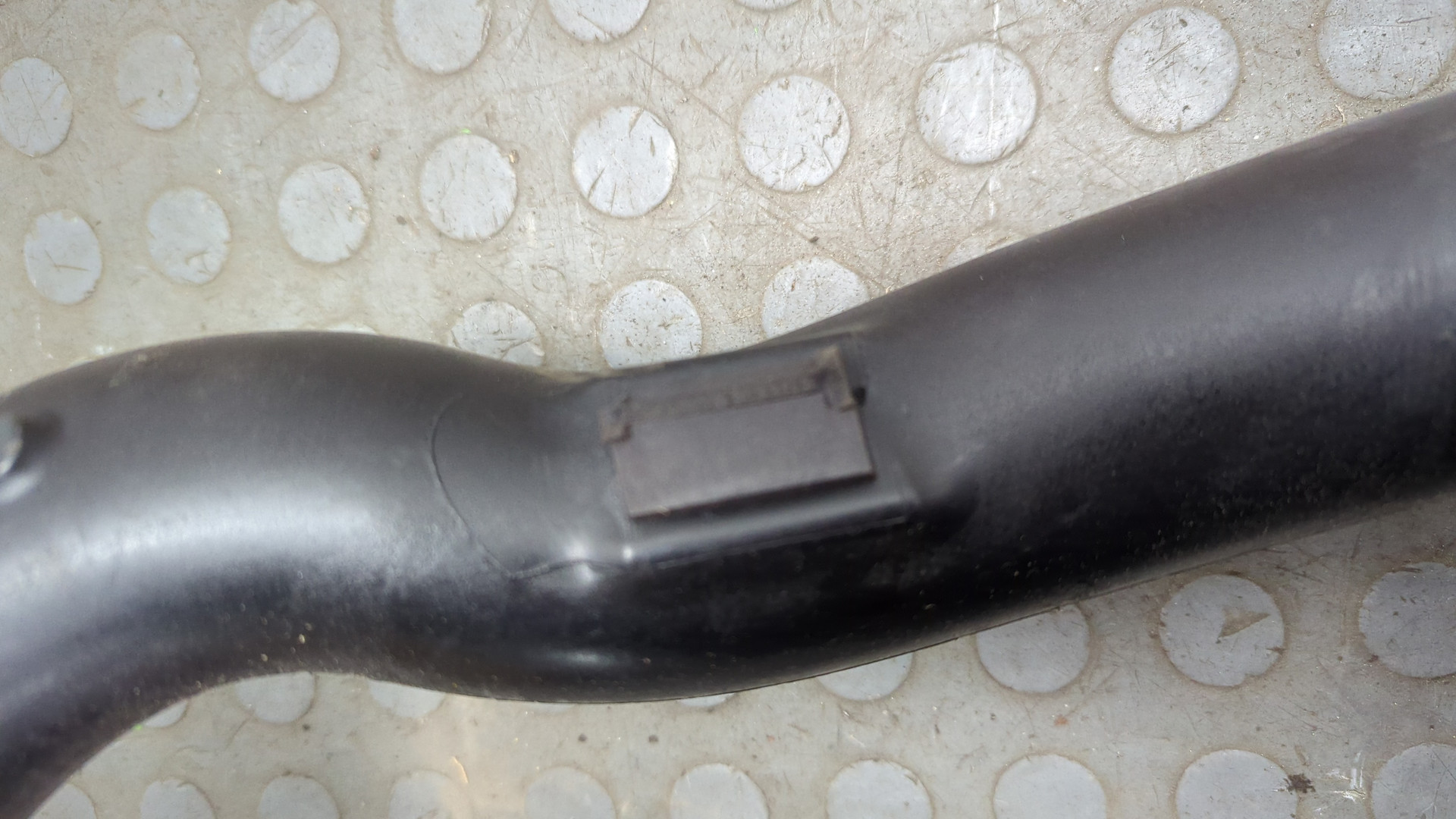 Патрубок воздушного фильтра