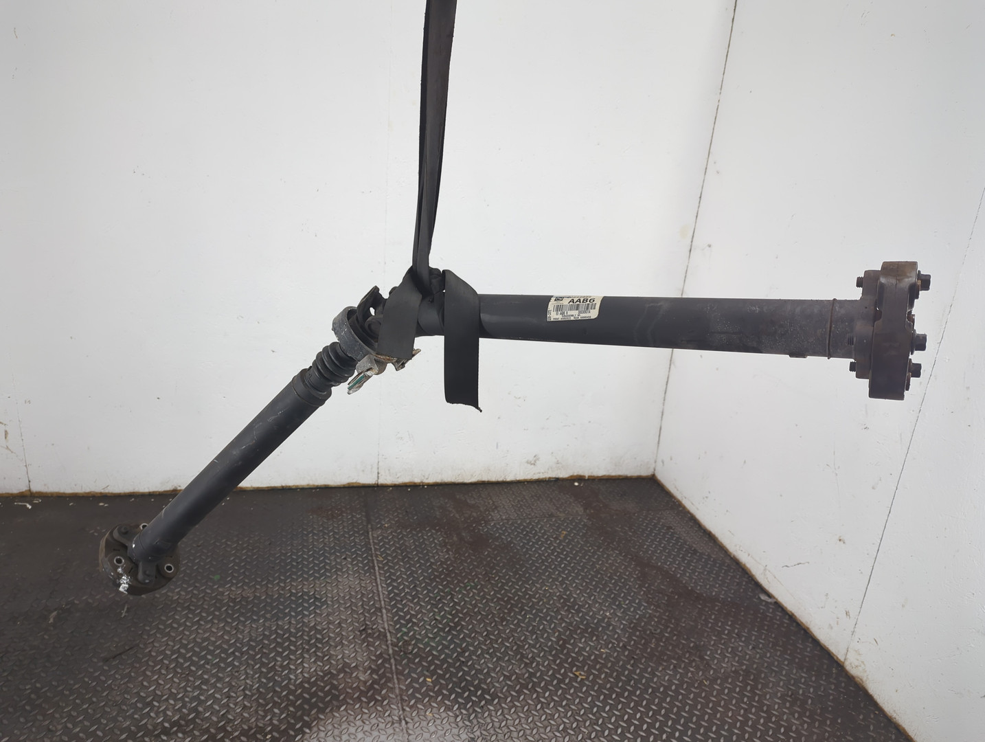 Вал карданный задний