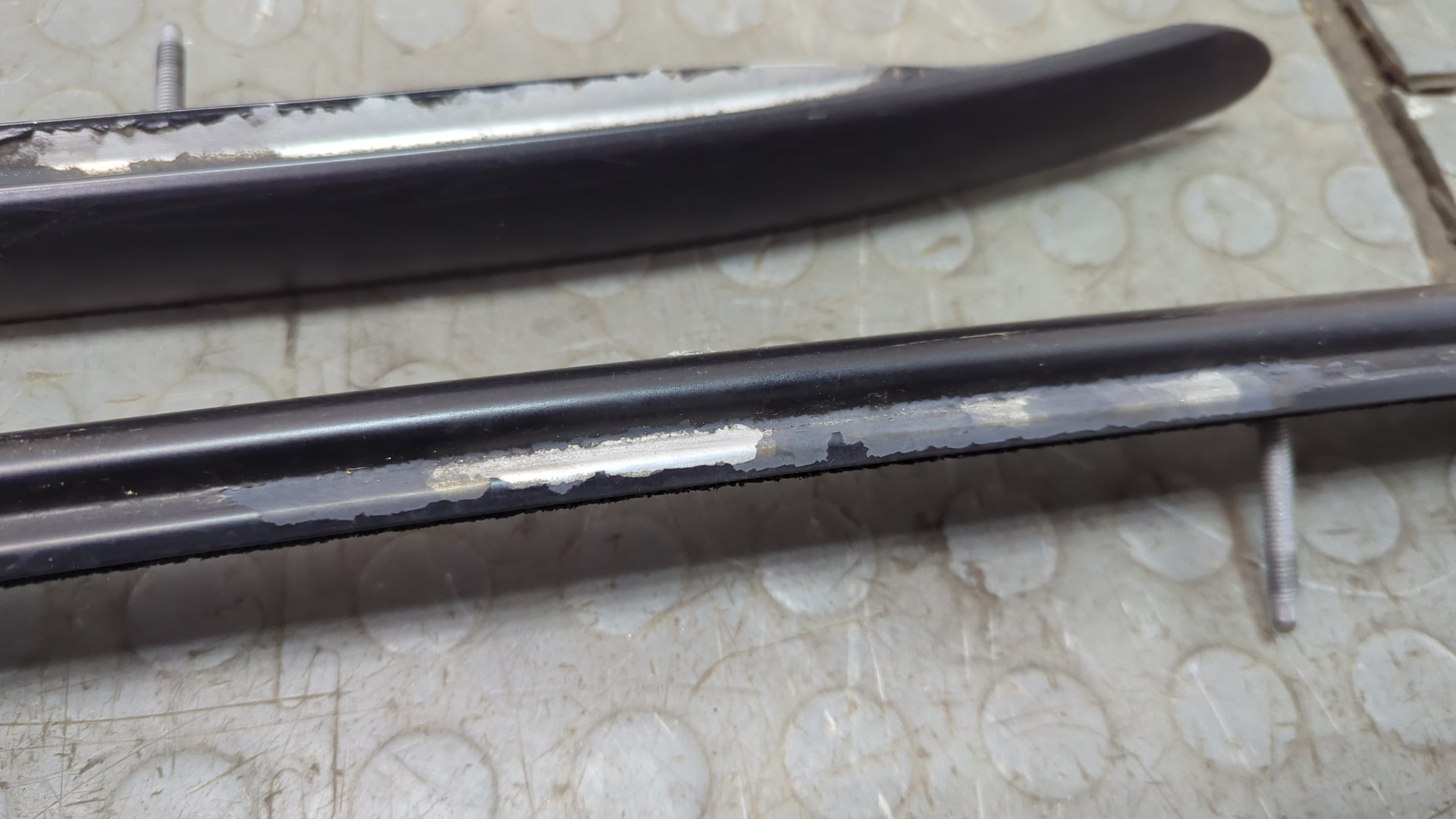 Рейлинги (релинг) к-кт (планки на крышу)