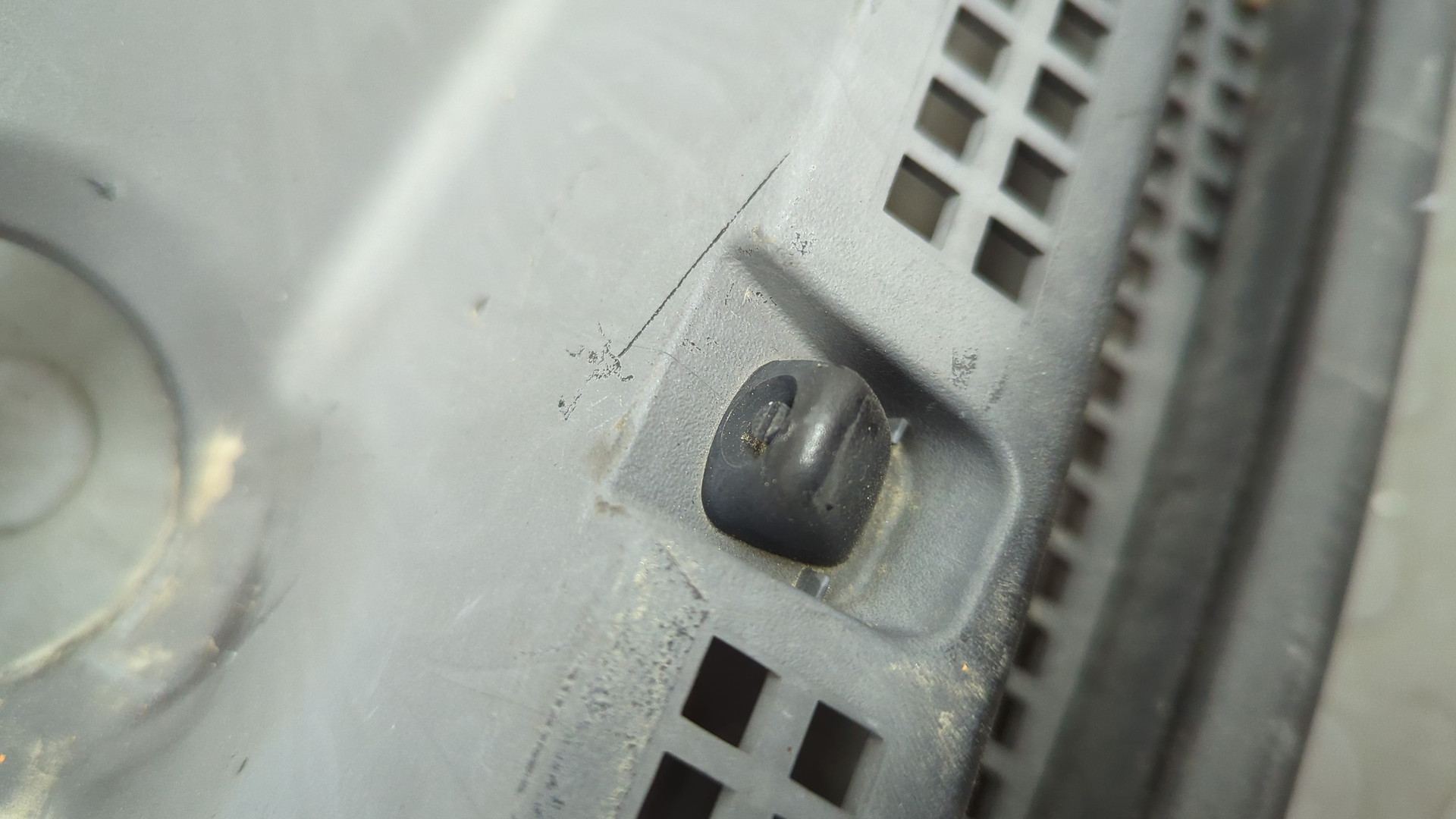 Решетка стеклоочистителей (Жабо)