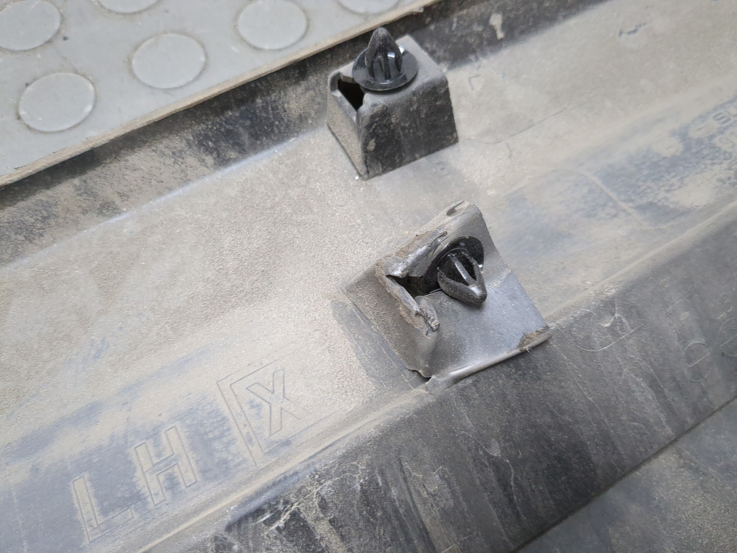 Молдинг двери