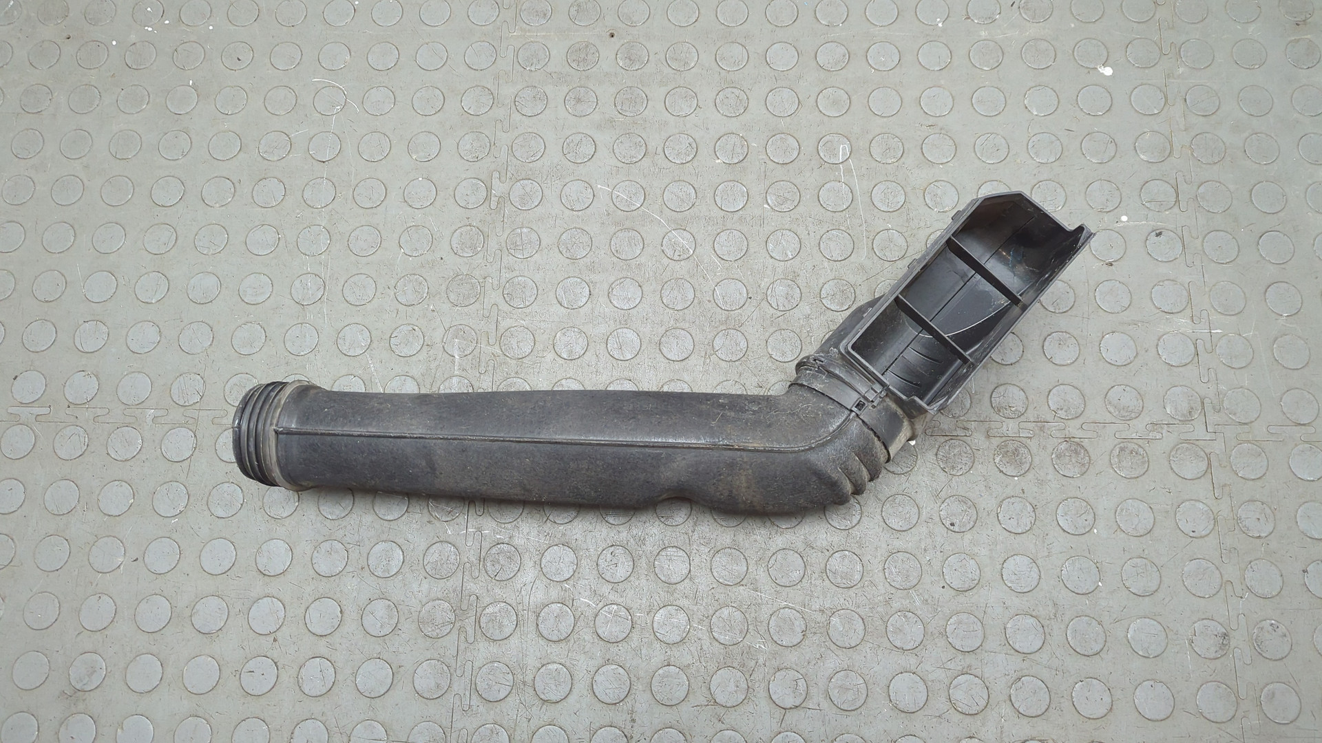 Воздухозаборник (внутри)