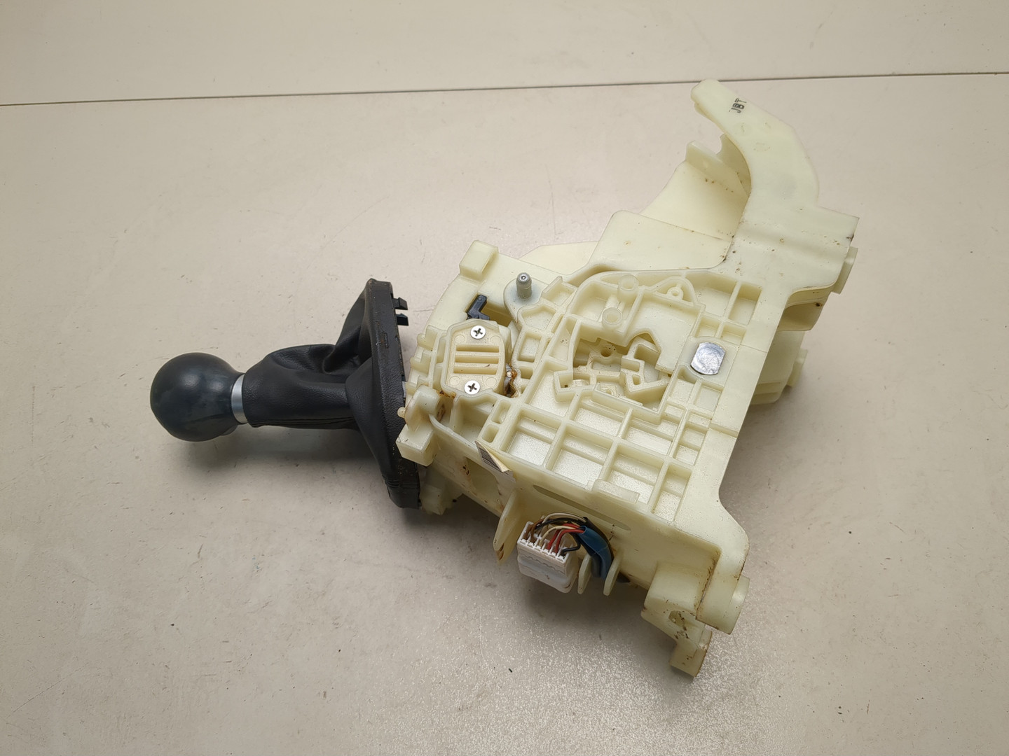 Кулиса МКПП / АКПП