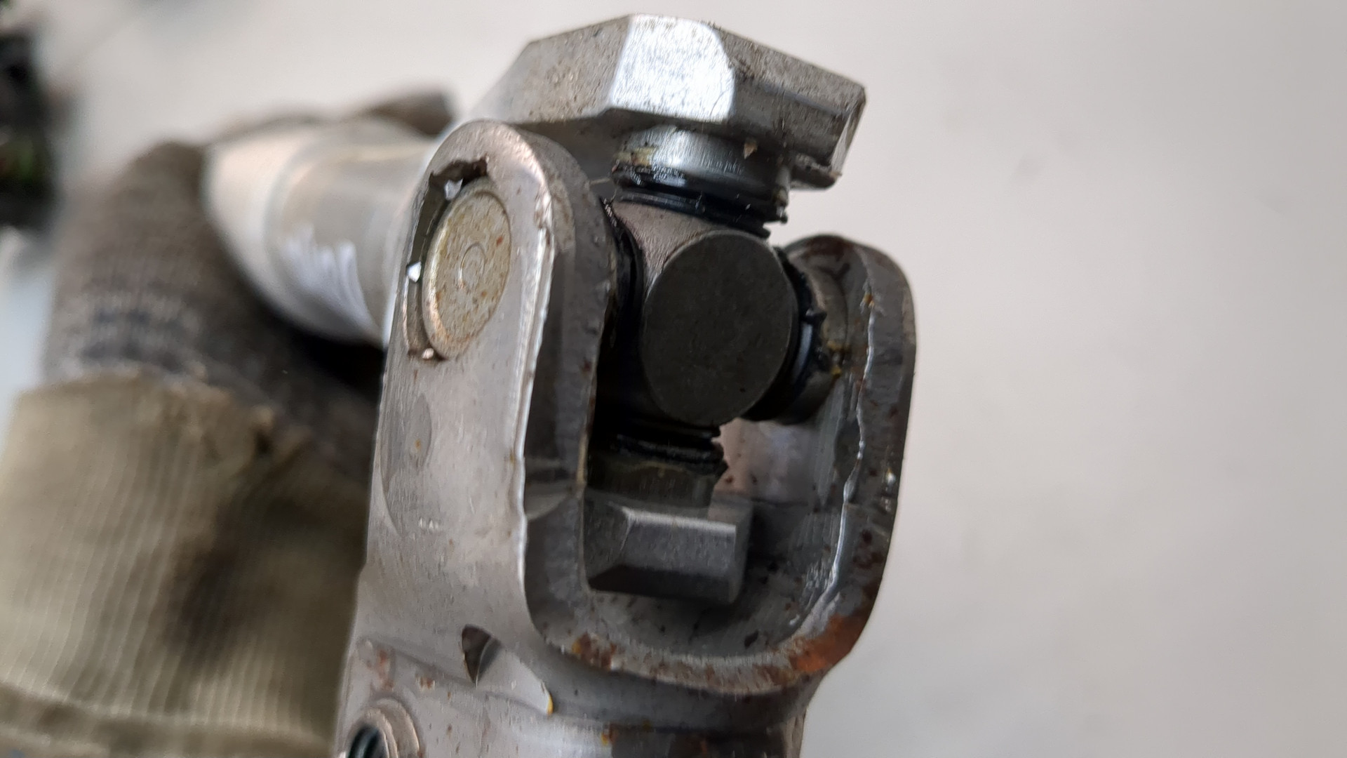 Кардан рулевой