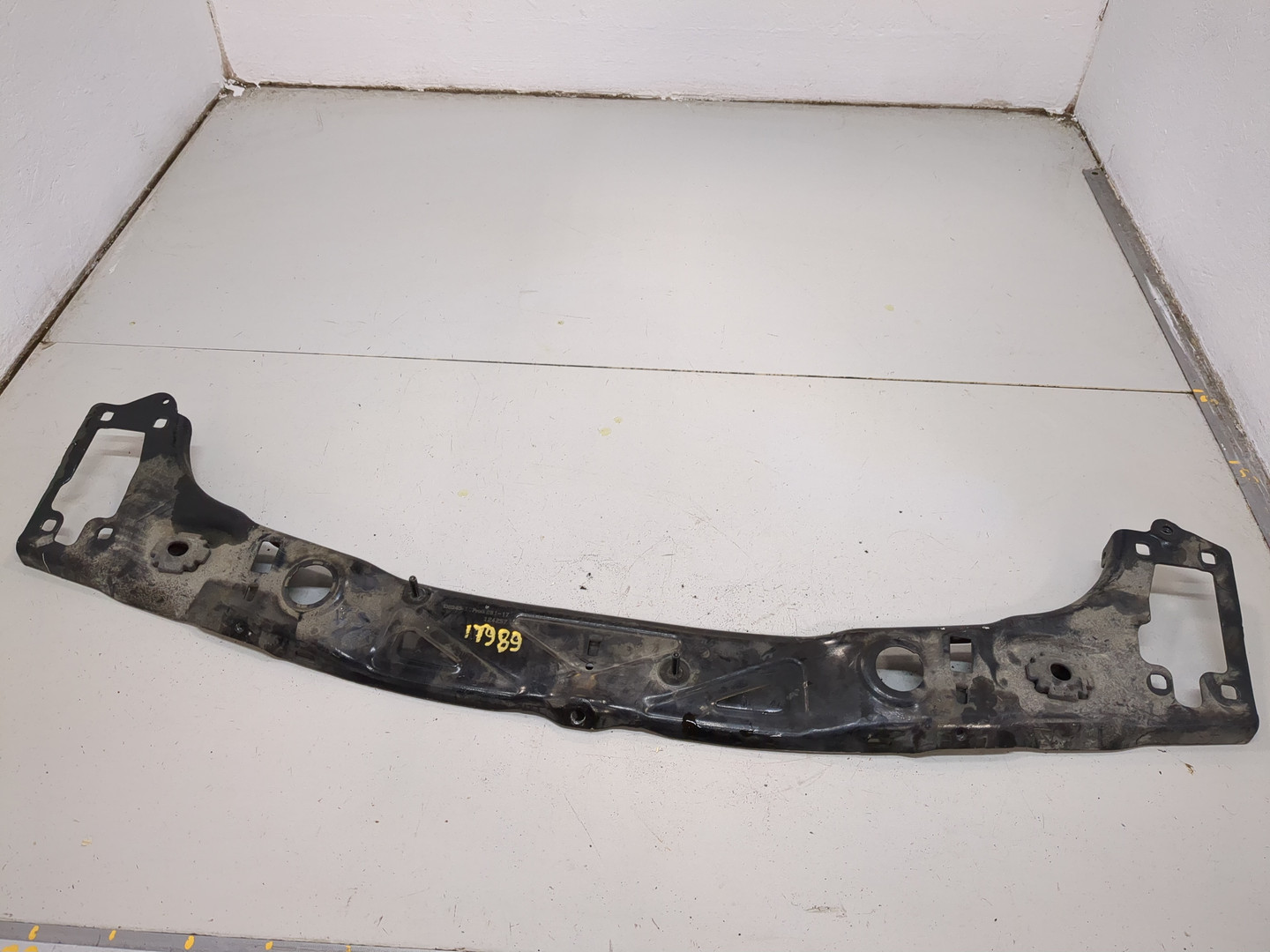 Панель передняя (телевизор)