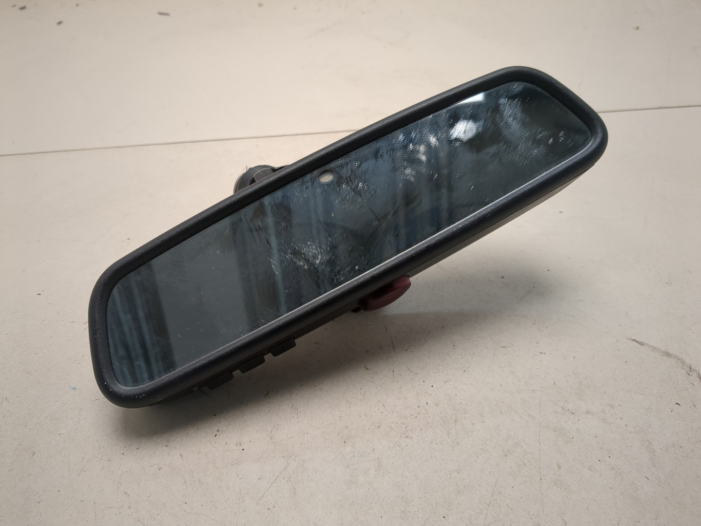 Зеркало заднего вида