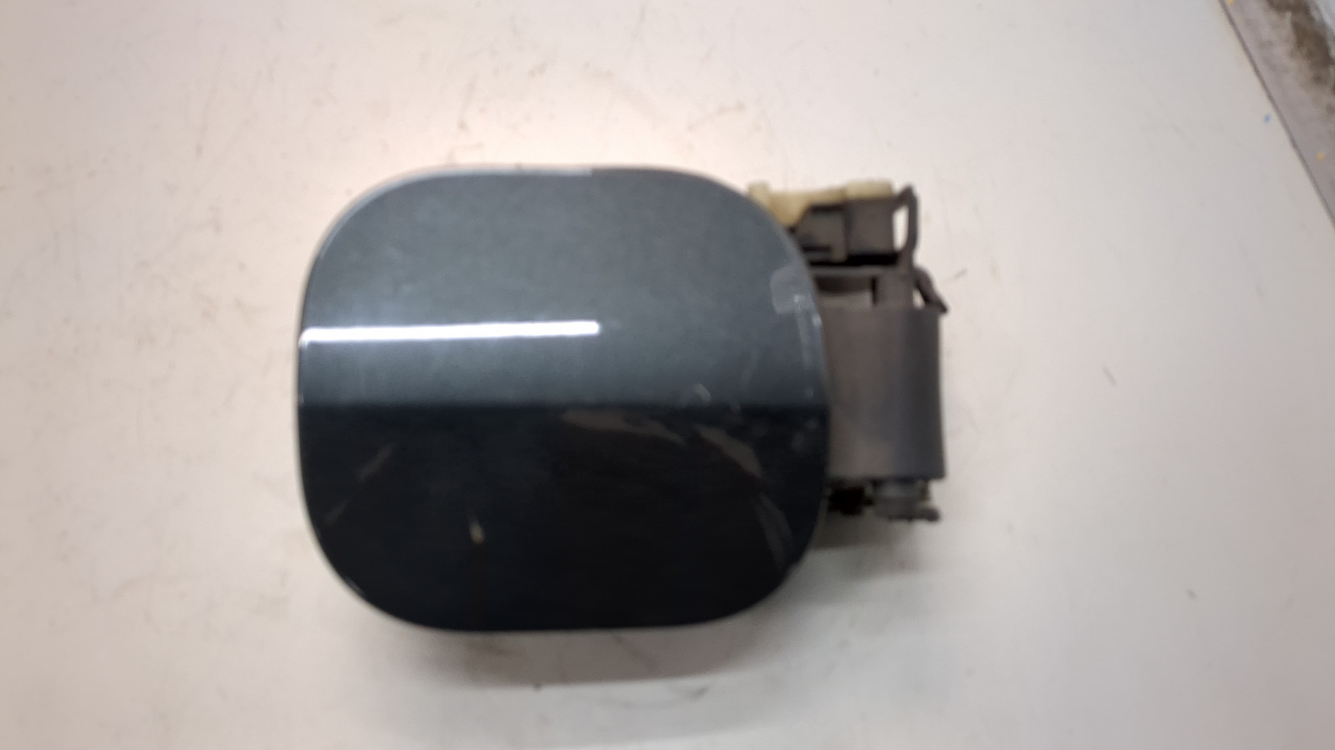 Лючок бензобака