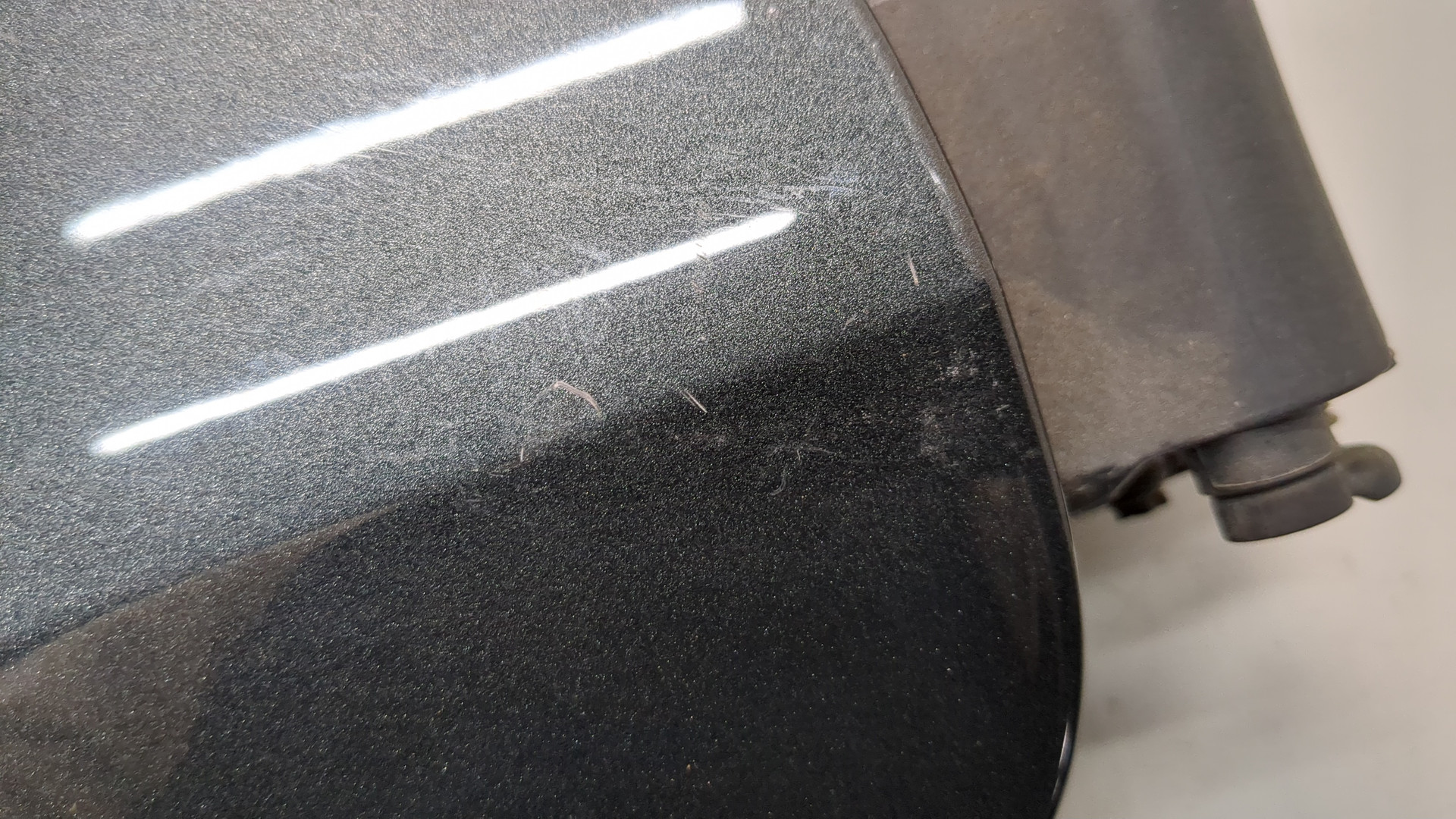 Лючок бензобака