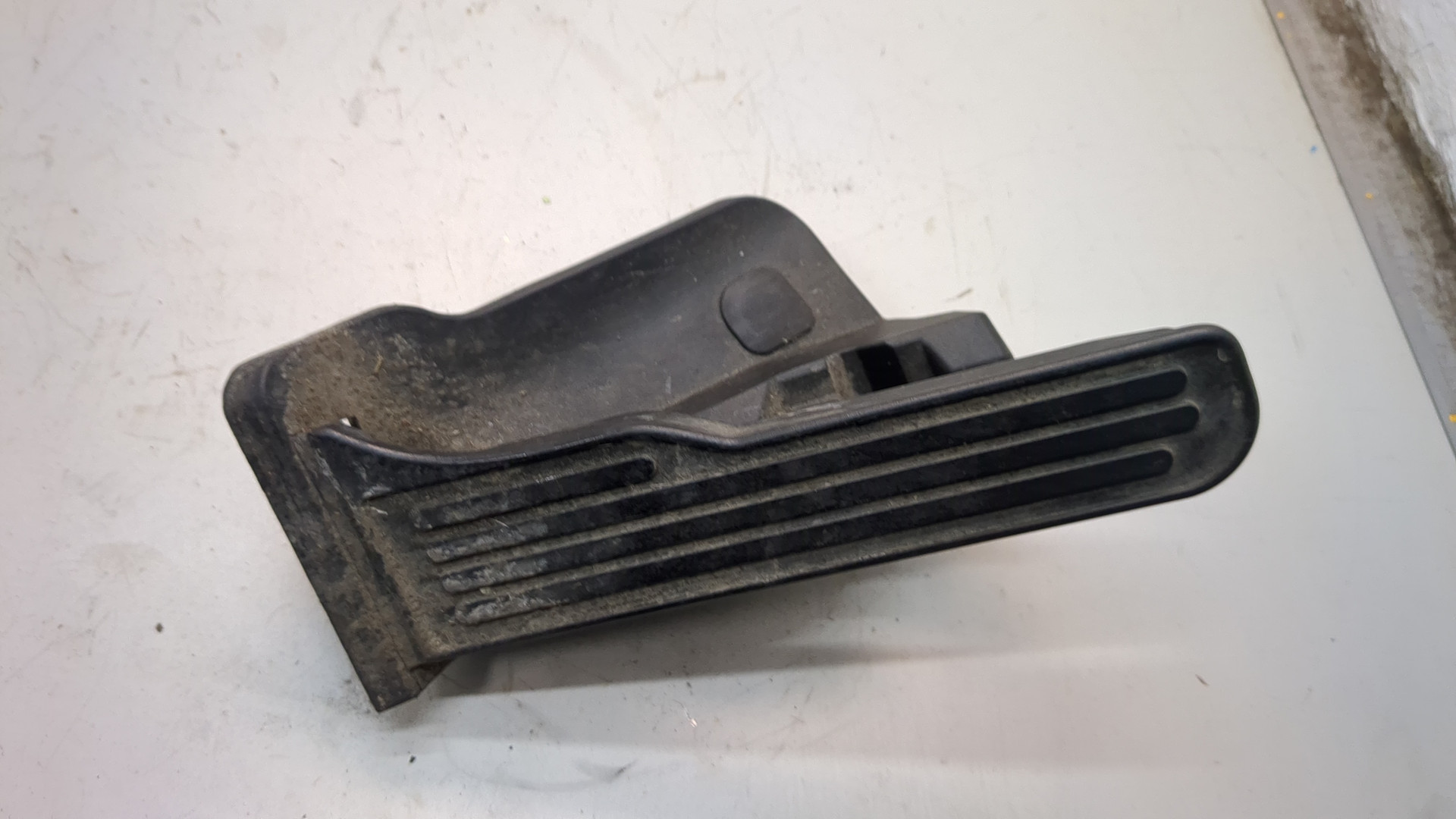 Педаль газа