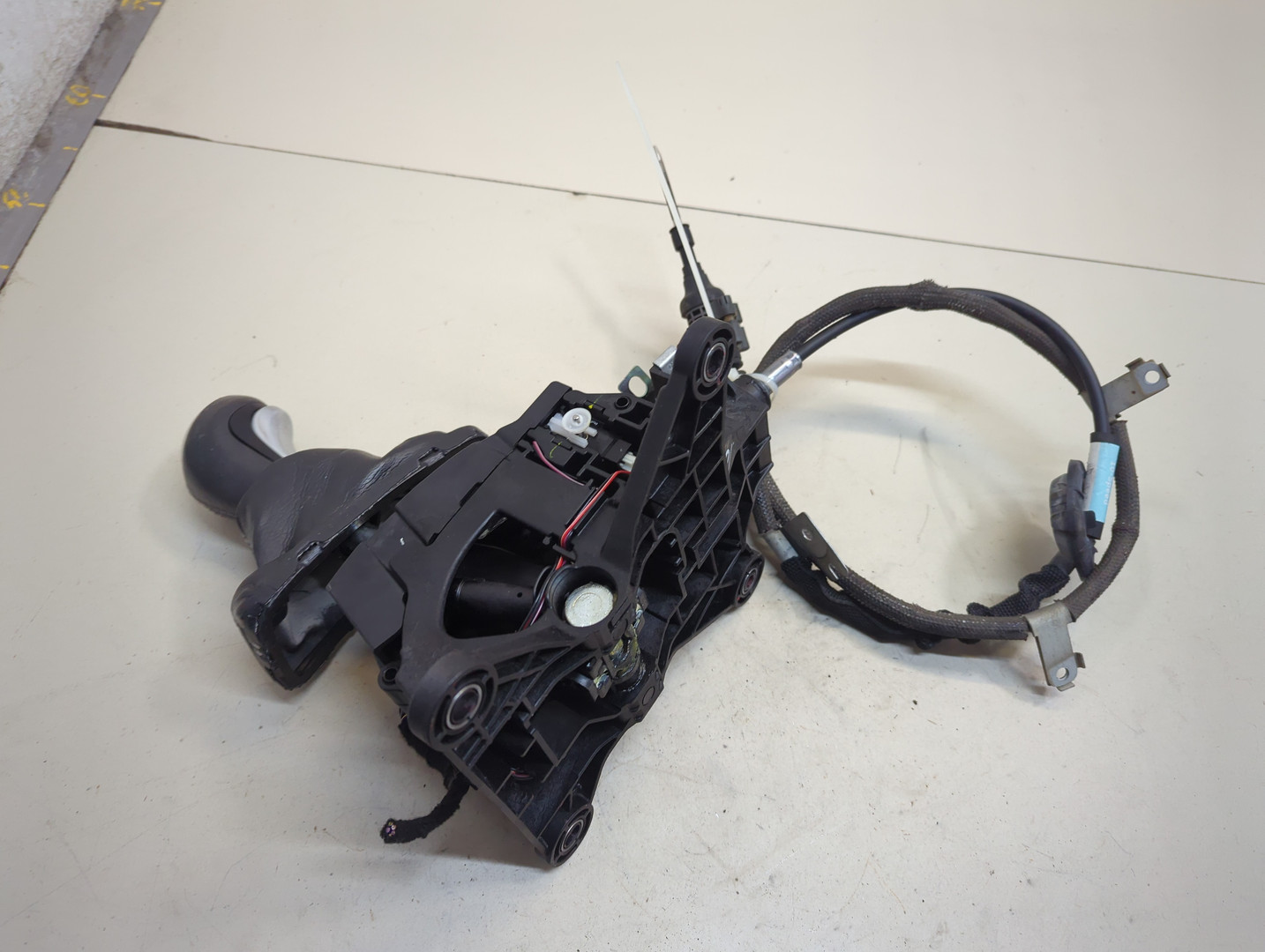 Кулиса МКПП / АКПП