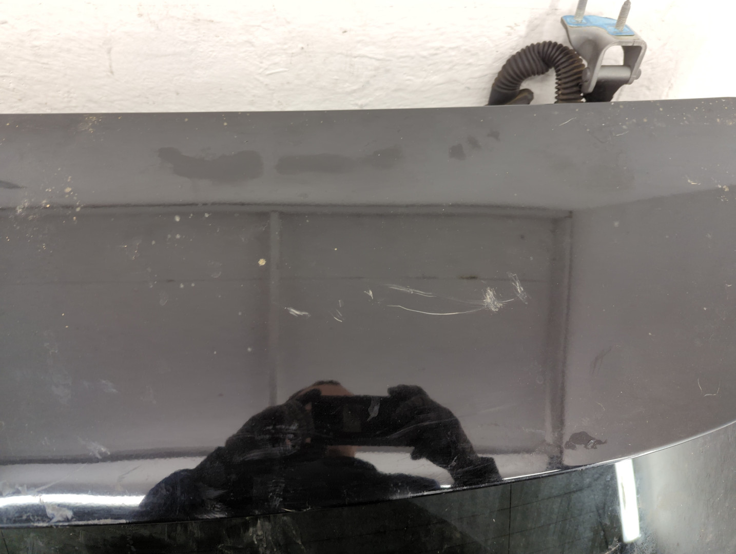 Дверь багажника