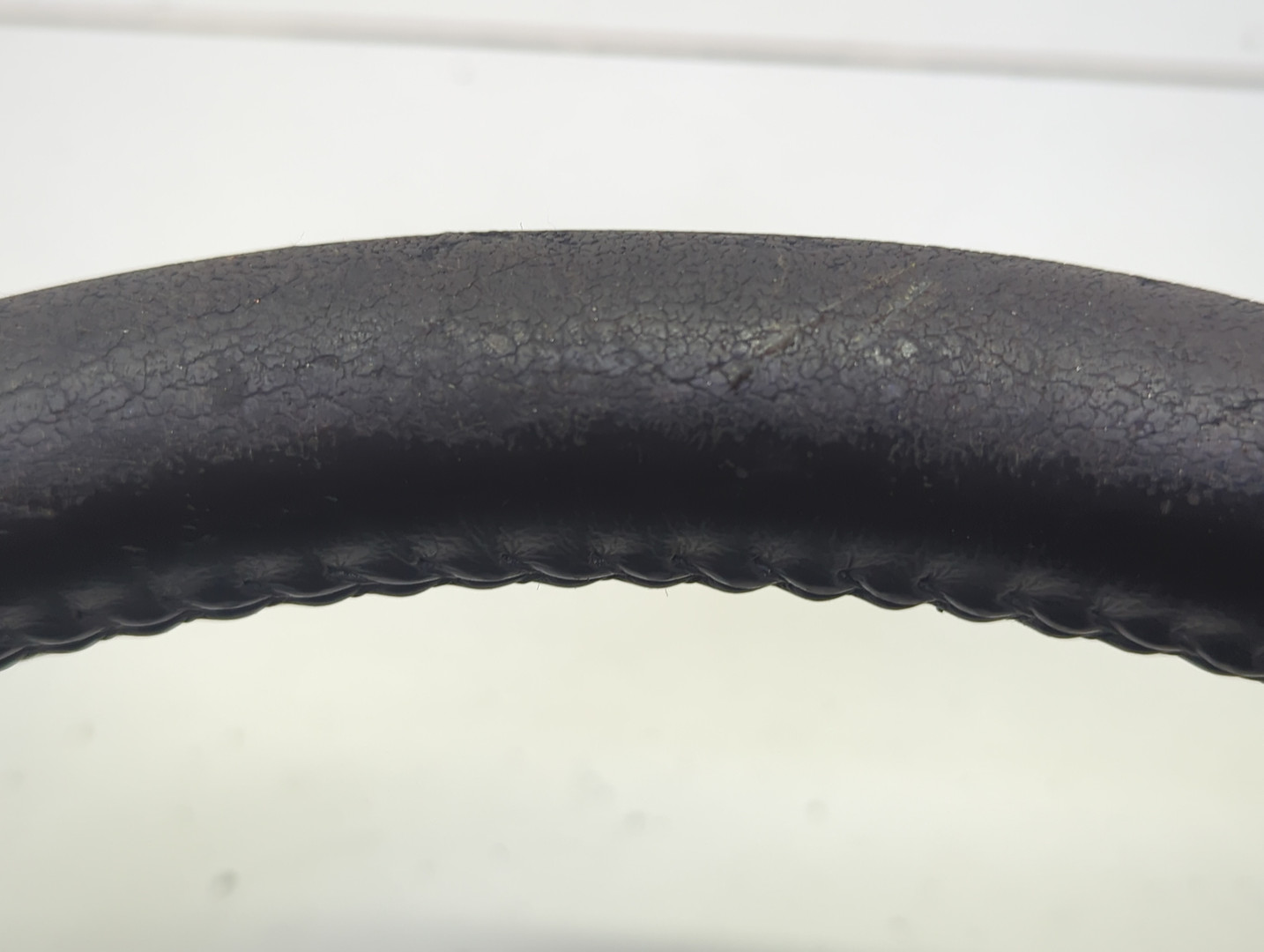 Рулевое колесо (руль)