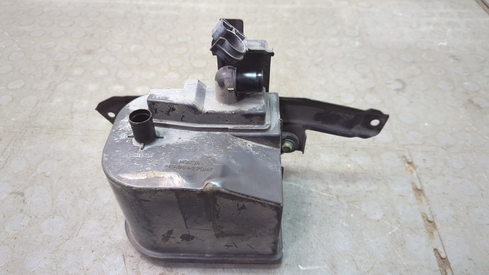 Абсорбер (фильтр угольный)