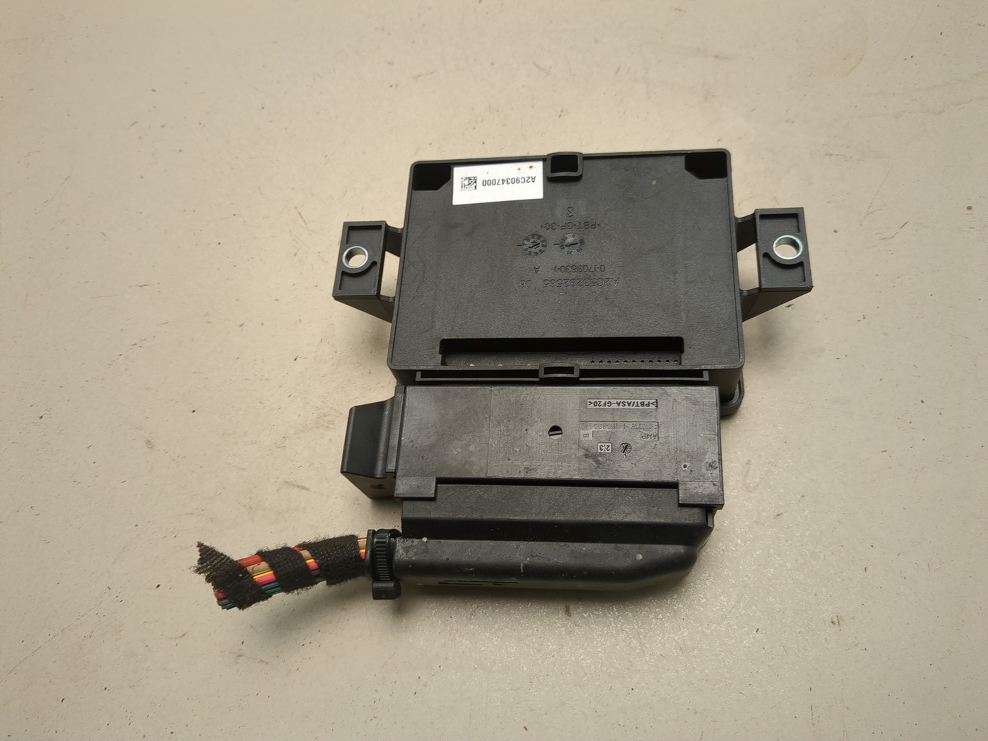 Блок управления парковочным тормозом